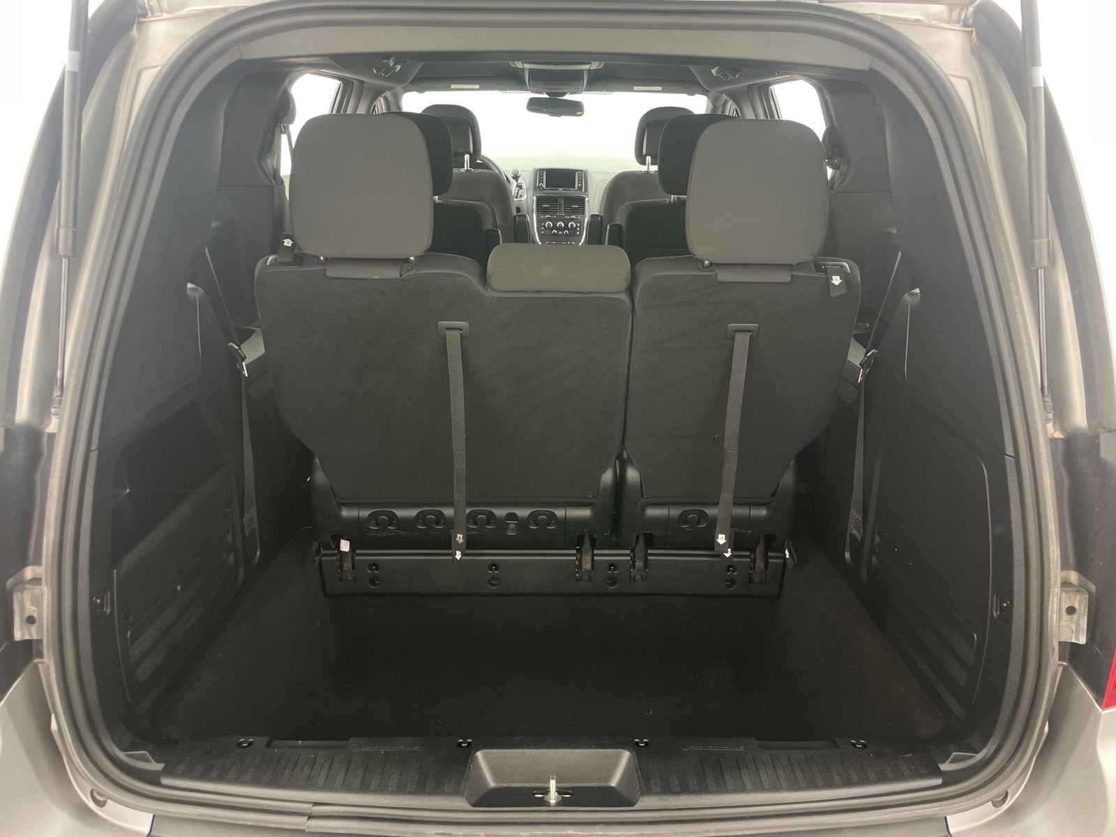 Thumbnail: 2018 Dodge Grand Caravan - 7