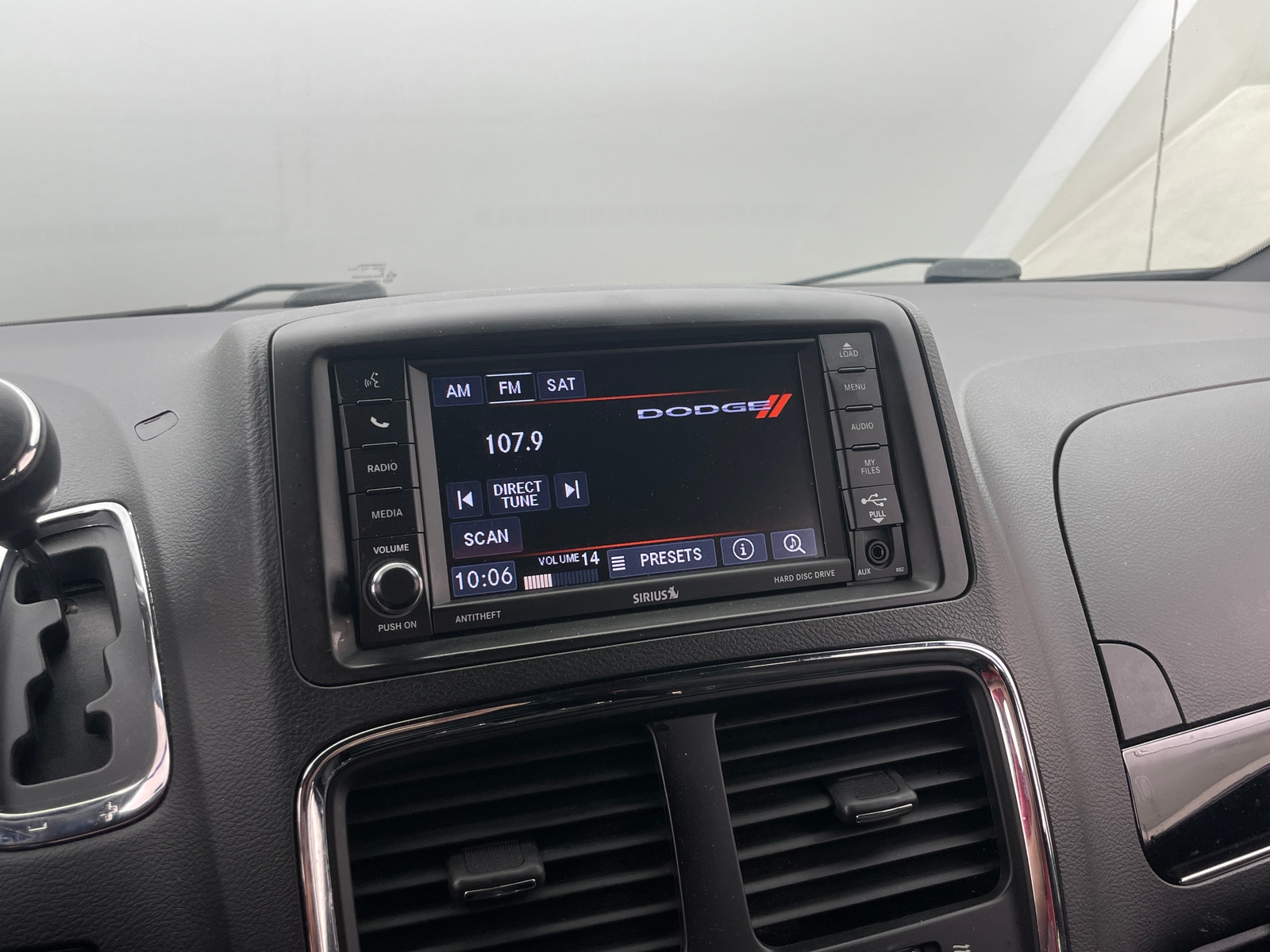 Thumbnail: 2018 Dodge Grand Caravan - 4