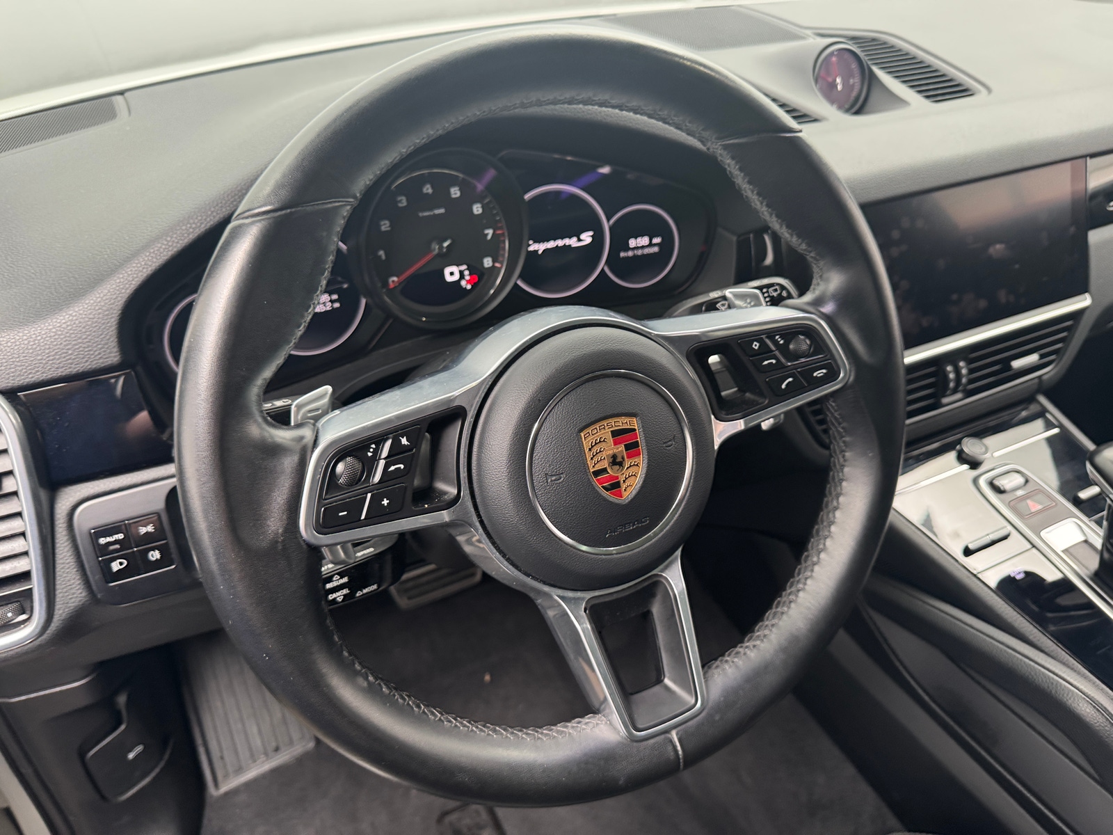 Thumbnail: 2020 Porsche Cayenne - 4