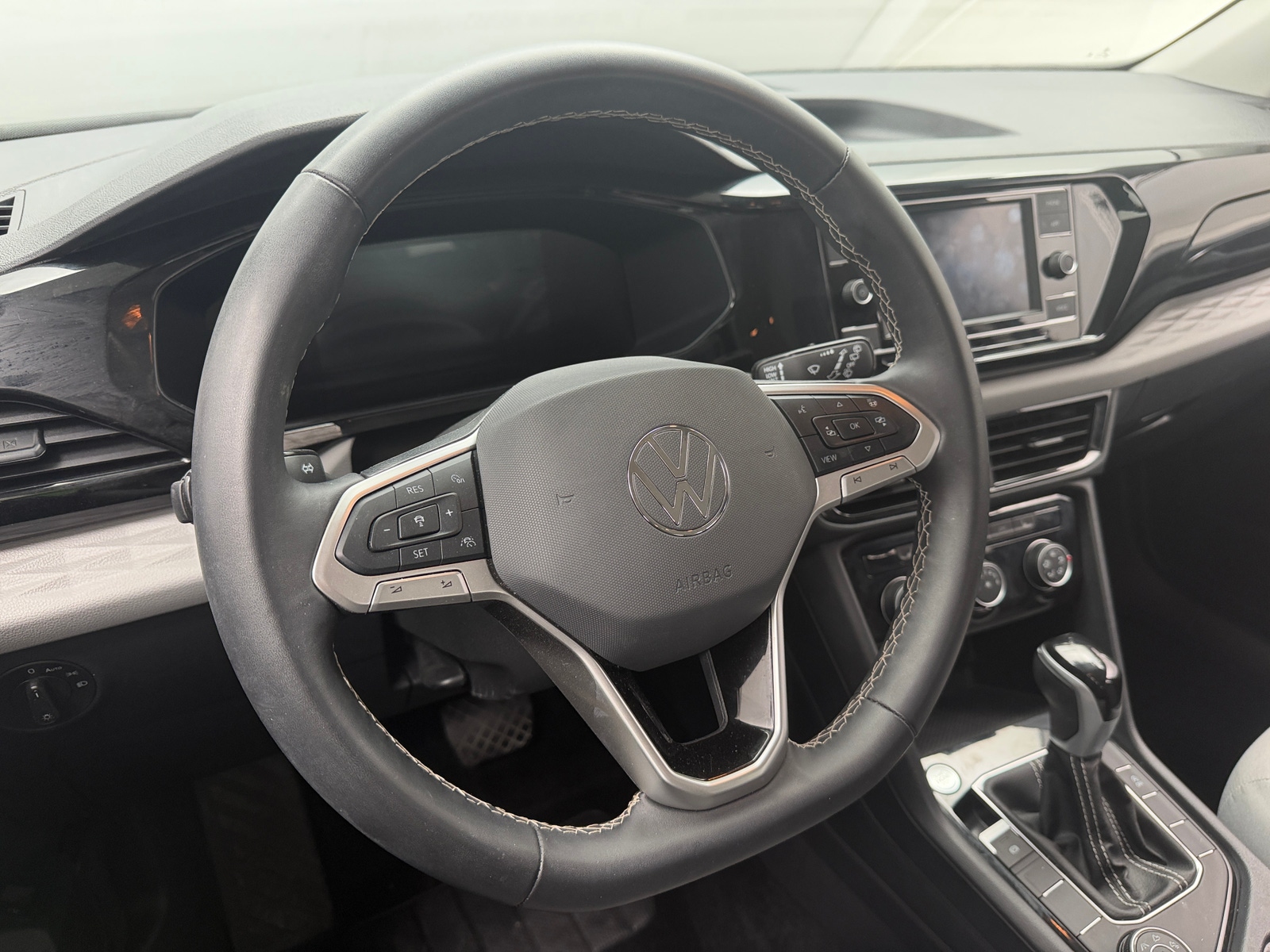Thumbnail: 2024 Volkswagen Taos - 5
