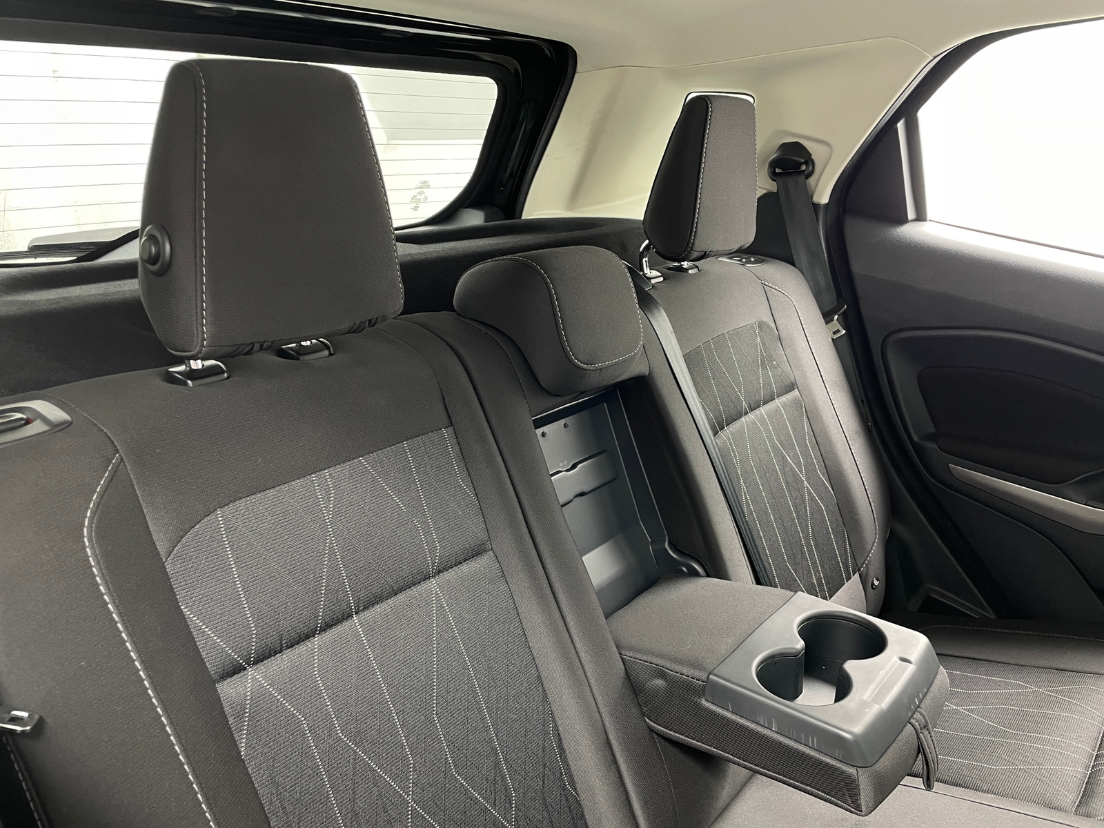 Thumbnail: 2019 Ford EcoSport - 6