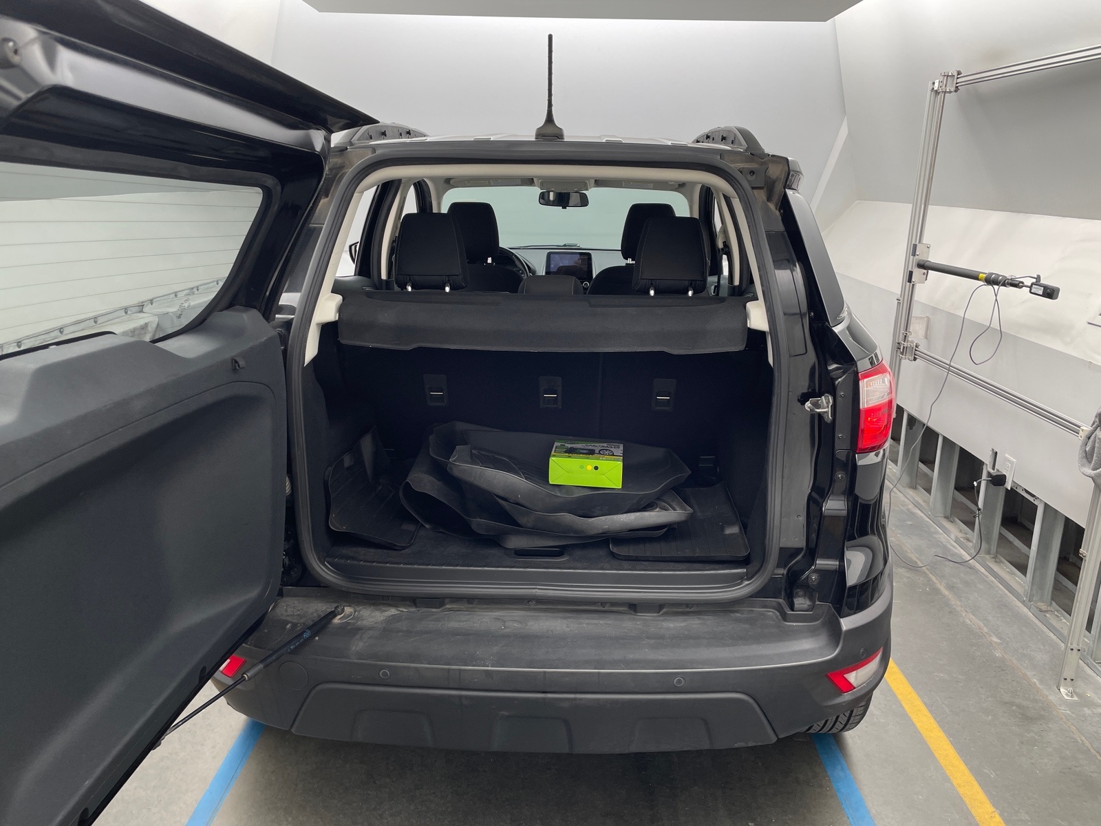 Thumbnail: 2019 Ford EcoSport - 7