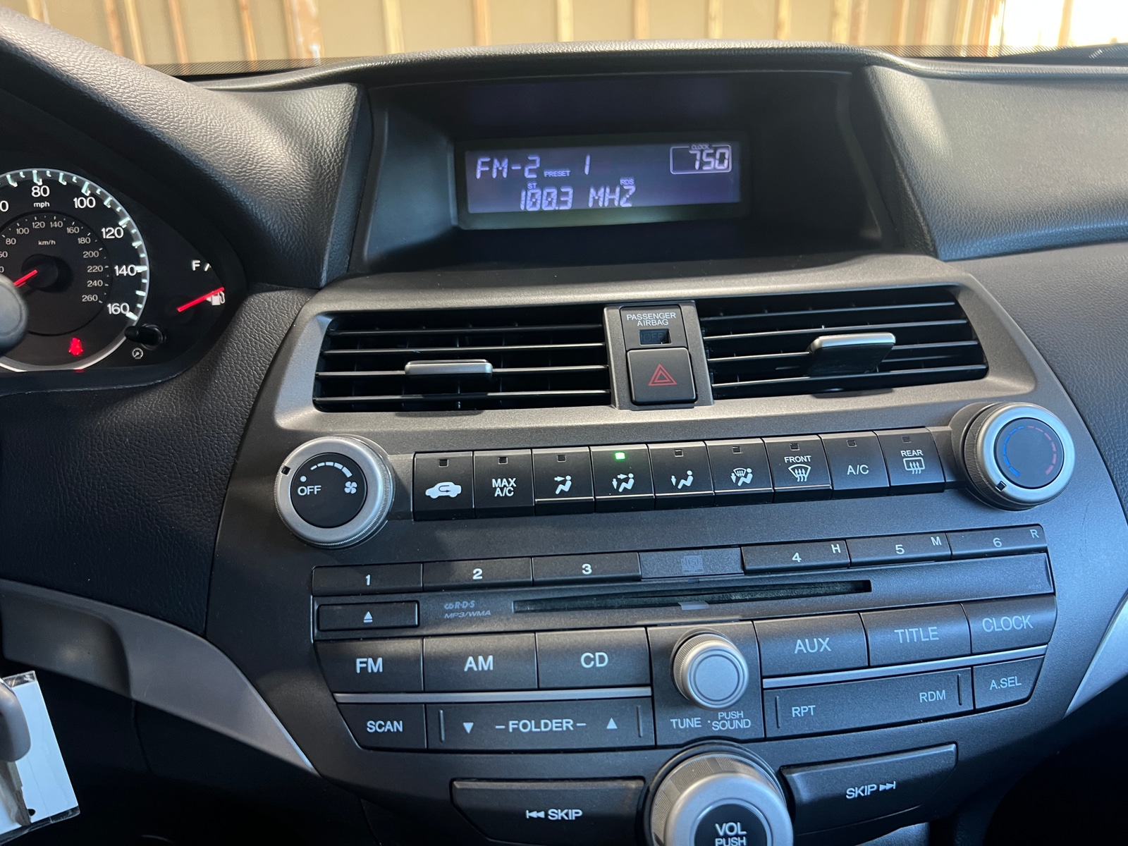 Thumbnail: 2011 Honda Accord - 4