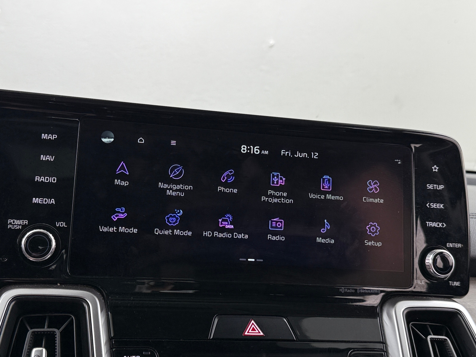 Thumbnail: 2022 Kia Sorento - 3