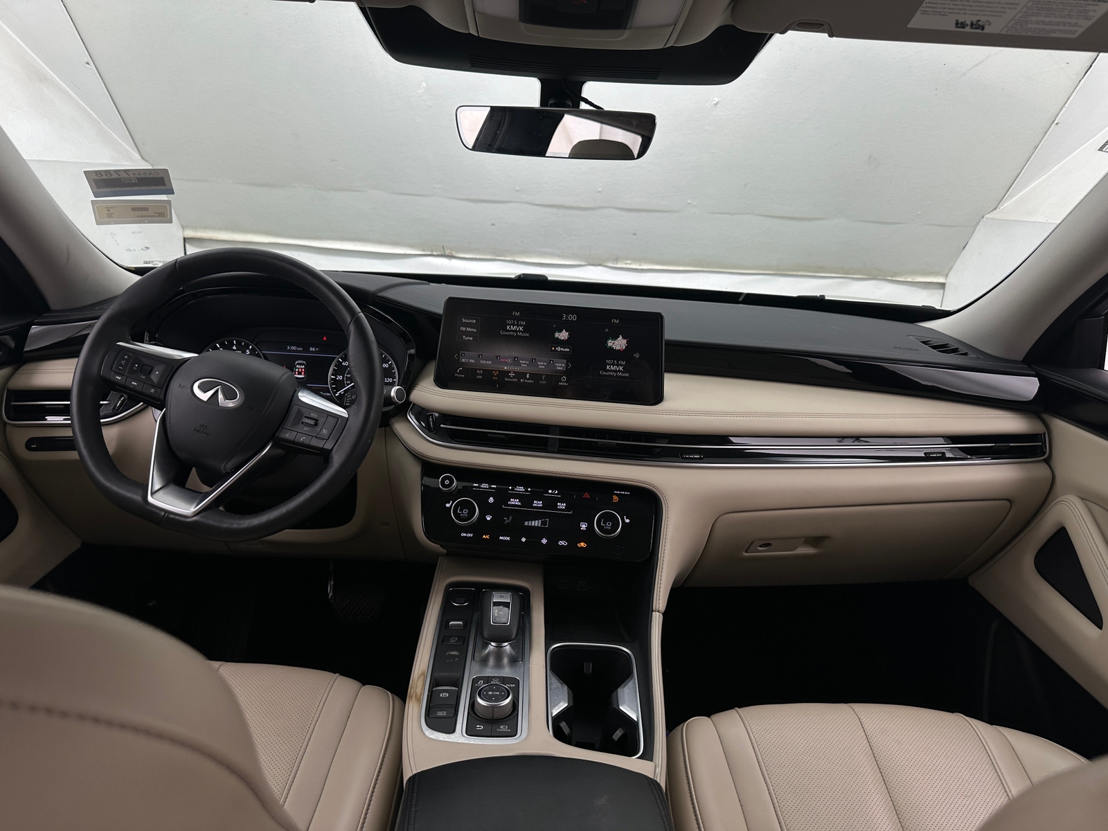 Thumbnail: 2024 INFINITI QX60 - 2