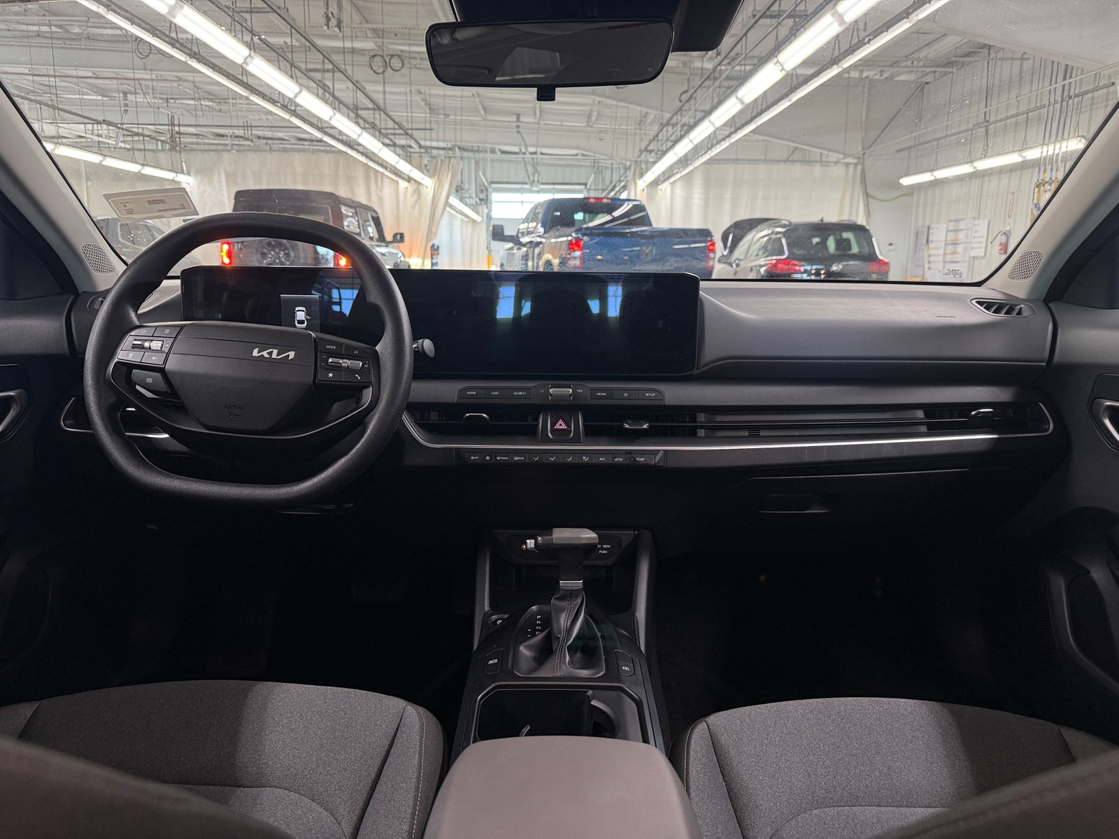 Thumbnail: 2025 Kia K4 - 3