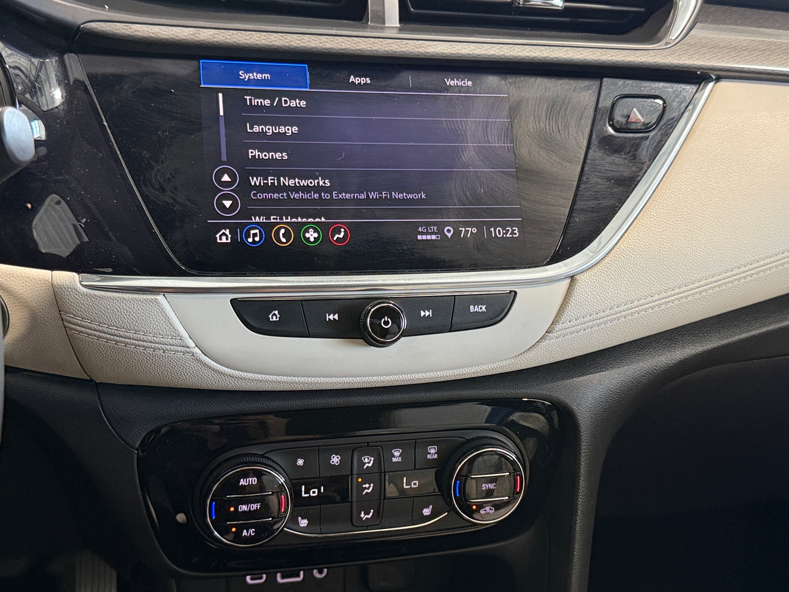 Thumbnail: 2021 Buick Encore GX - 4