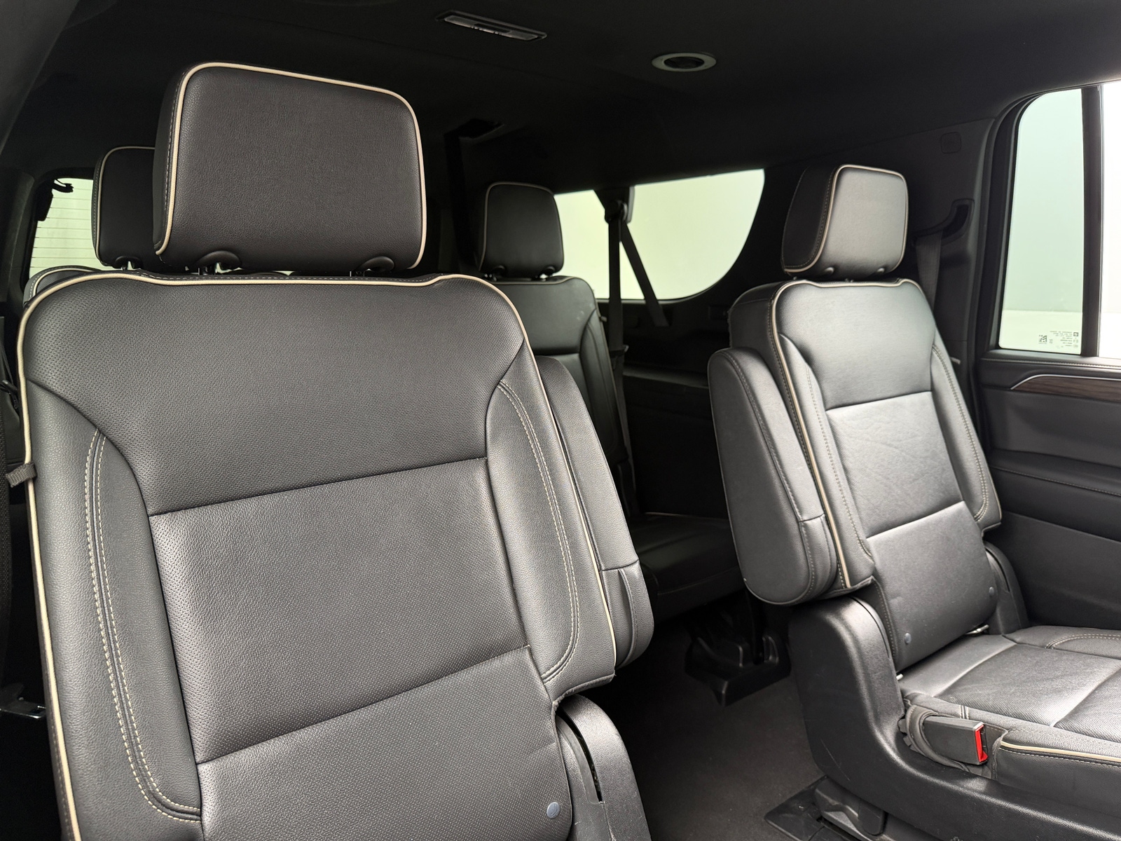 Thumbnail: 2022 Chevrolet Suburban - 6