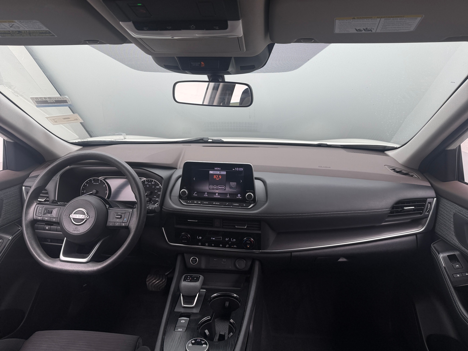Thumbnail: 2023 Nissan Rogue - 3