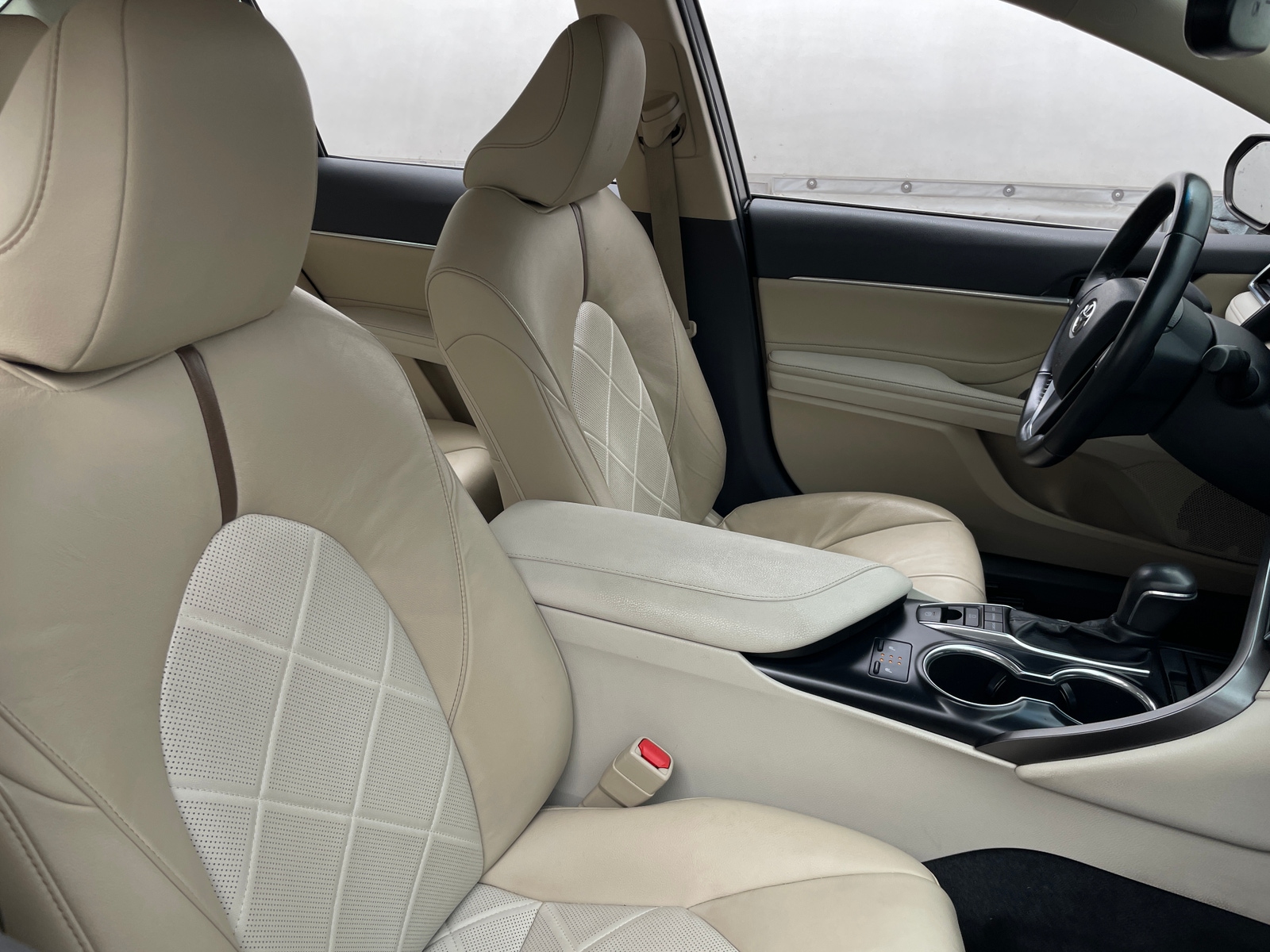 Thumbnail: 2018 Toyota Camry - 2