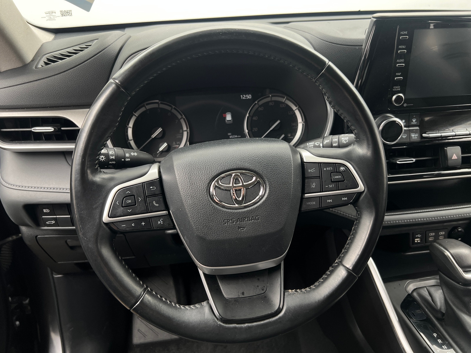Thumbnail: 2022 Toyota Highlander - 4