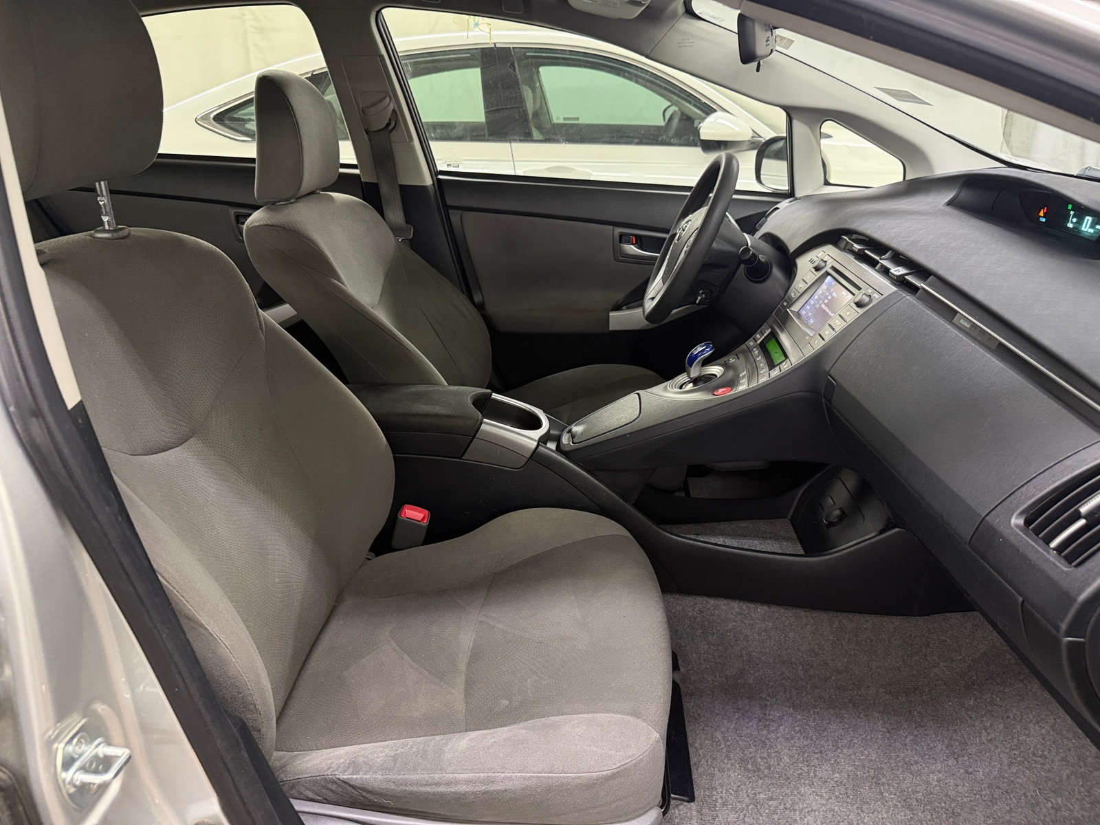 Thumbnail: 2013 Toyota Prius - 2