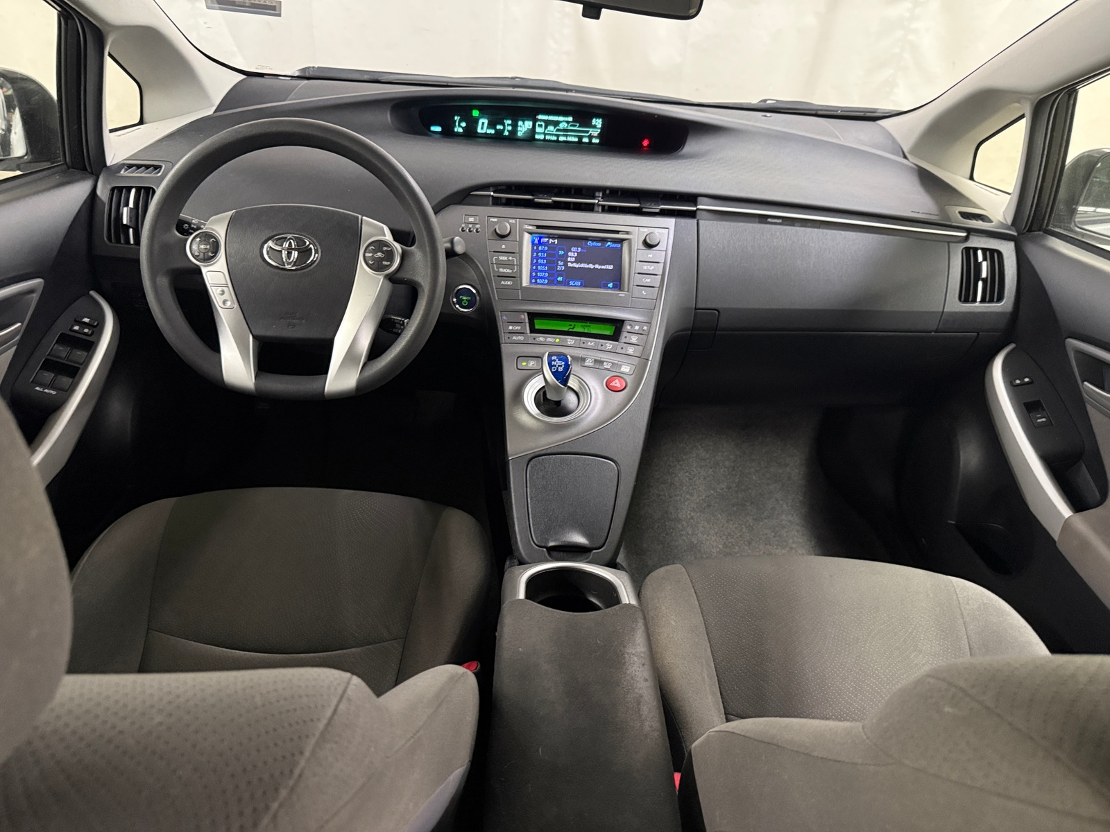 Thumbnail: 2013 Toyota Prius - 3