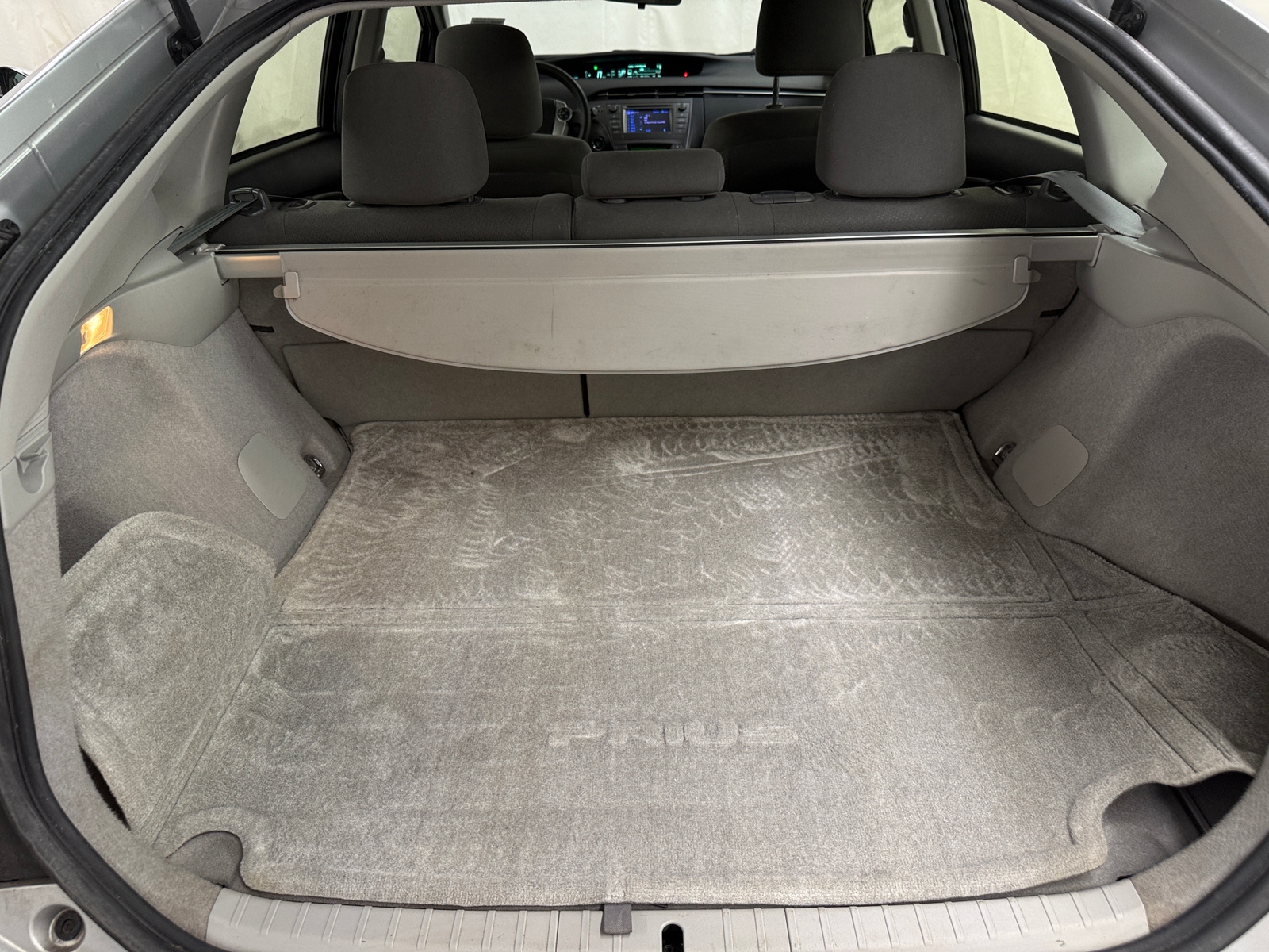 Thumbnail: 2013 Toyota Prius - 7