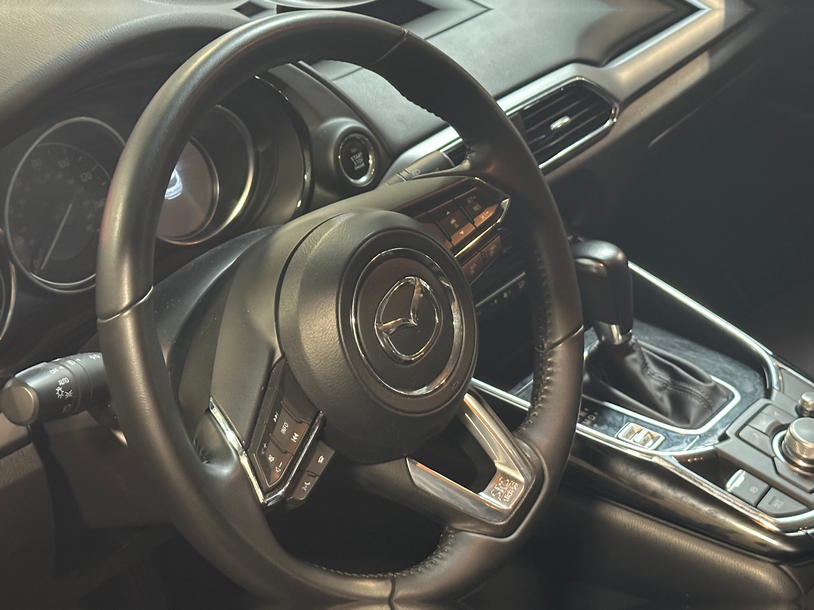 Thumbnail: 2023 Mazda CX-9 - 4