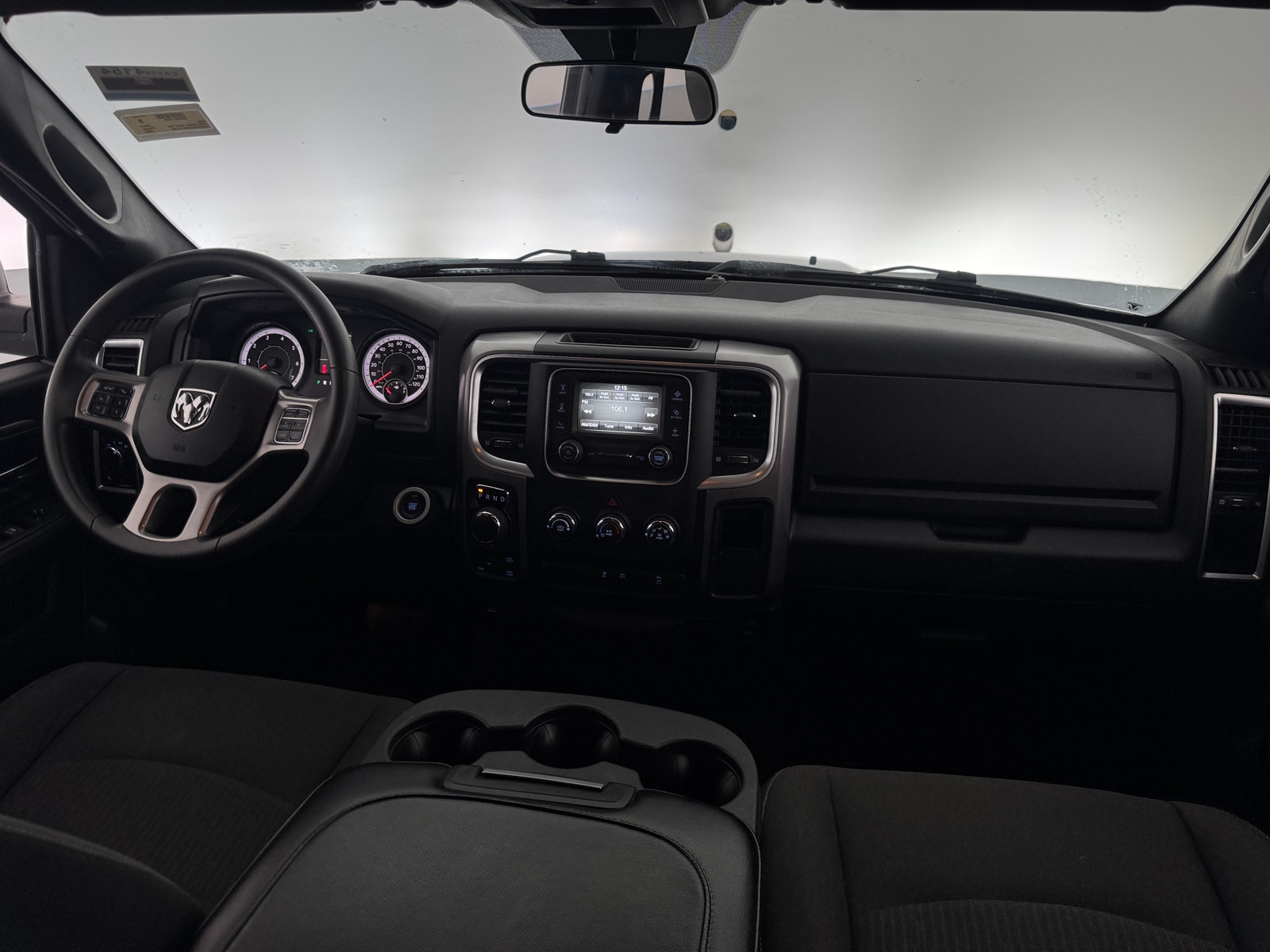 Thumbnail: 2022 RAM 1500 Classic - 3