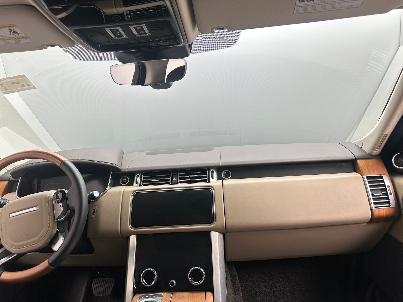 Thumbnail: 2020 Land Rover Range Rover - 2