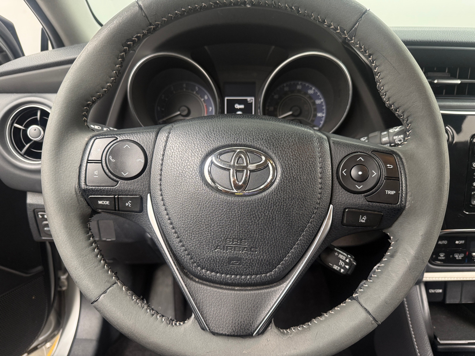 Thumbnail: 2017 Toyota Corolla iM - 5