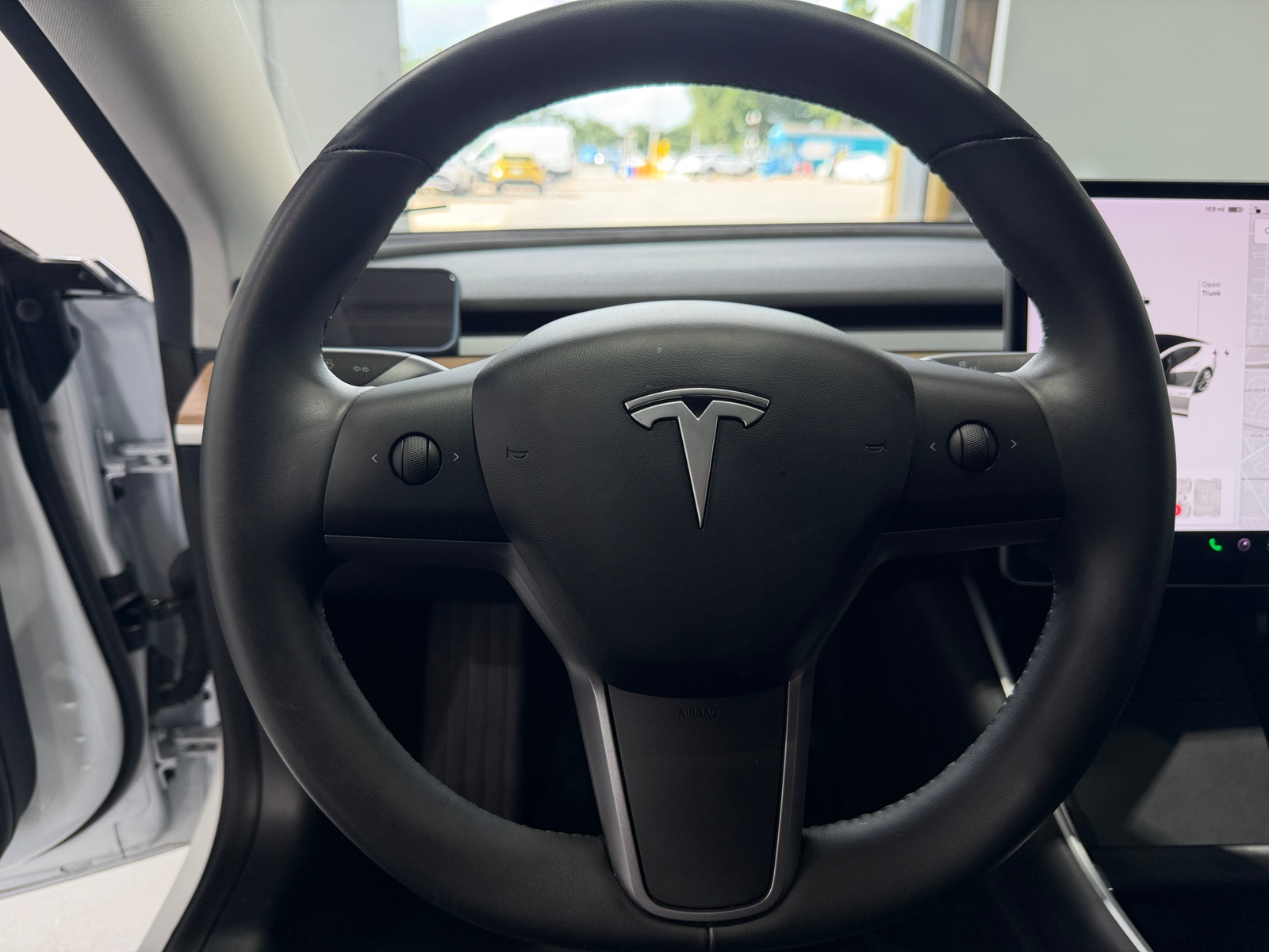 Thumbnail: 2019 Tesla Model 3 - 4