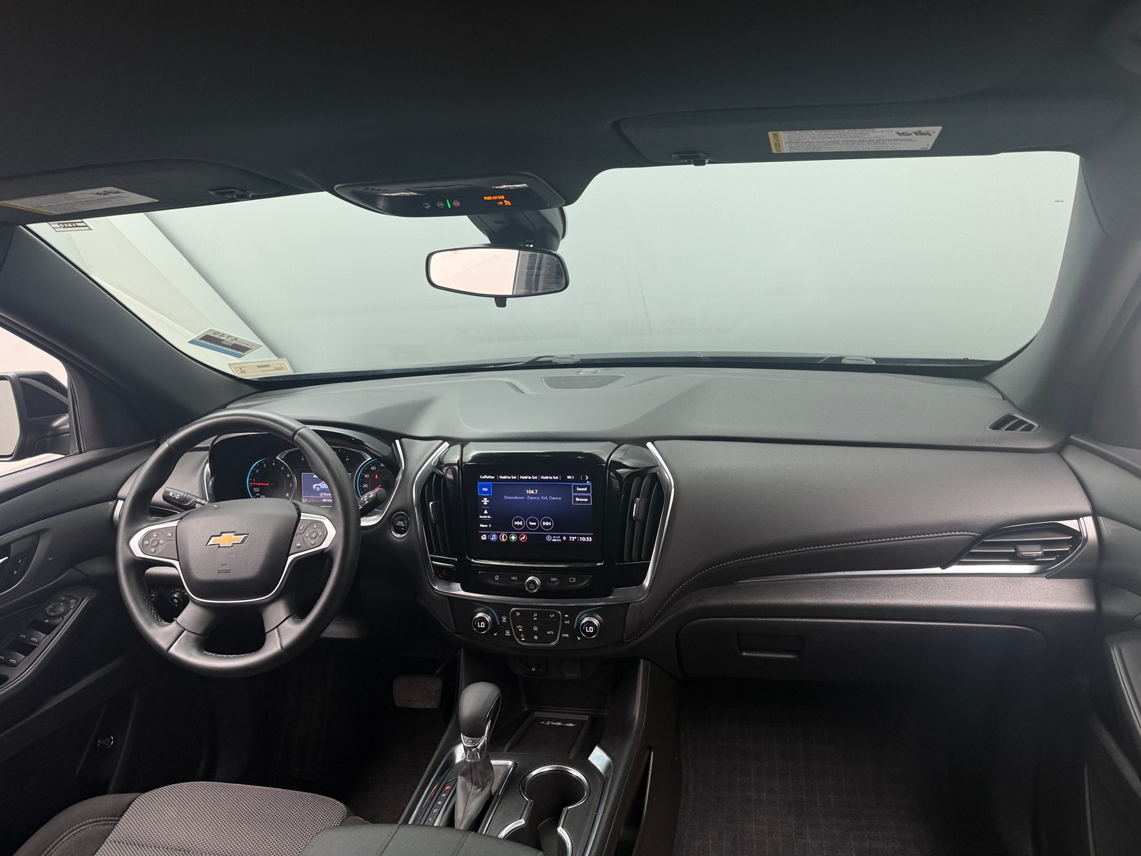 Thumbnail: 2023 Chevrolet Traverse - 3