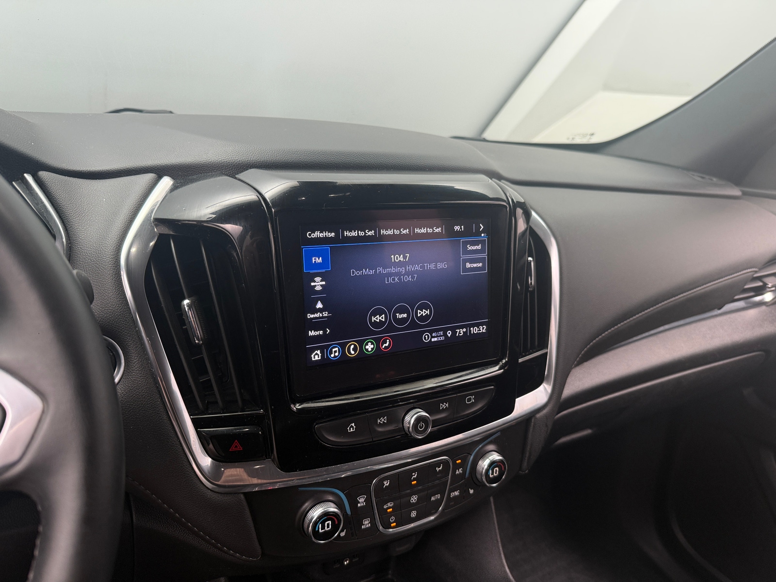 Thumbnail: 2023 Chevrolet Traverse - 4