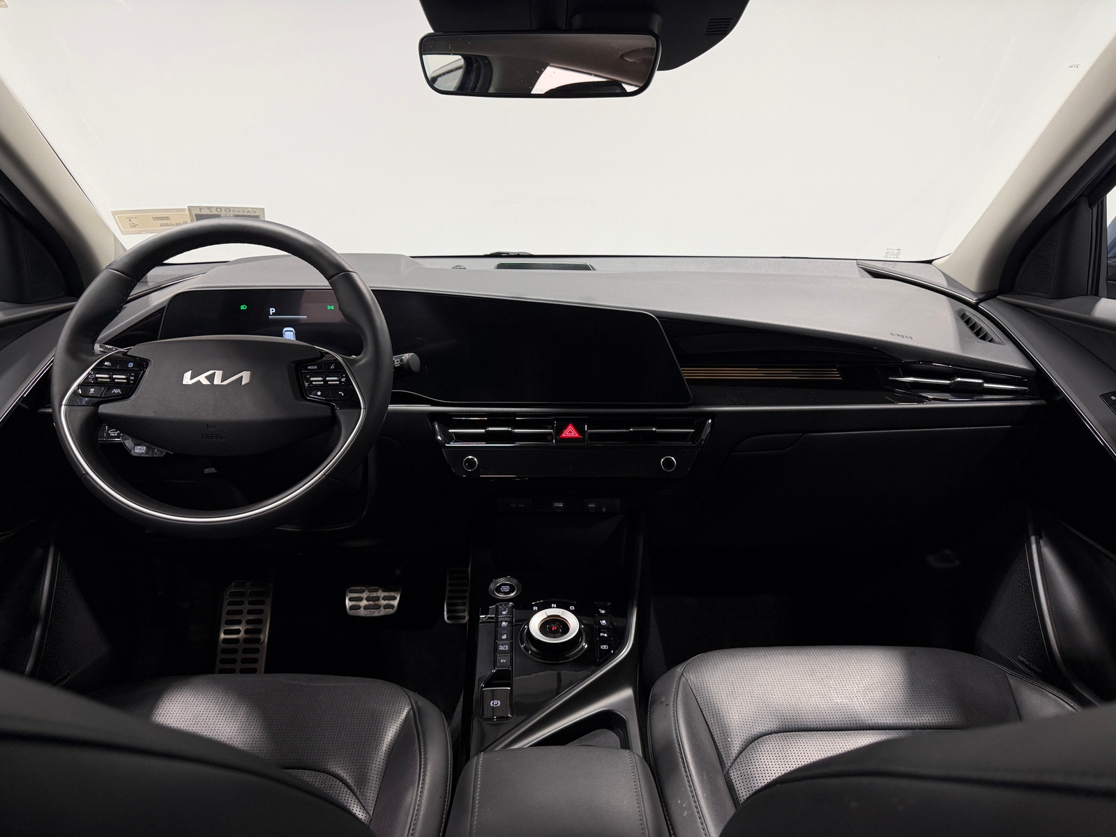 Thumbnail: 2023 Kia Niro - 2