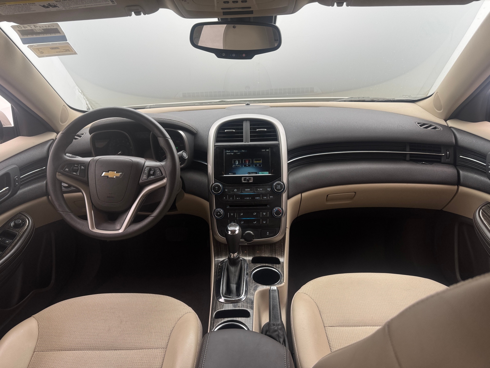 Thumbnail: 2015 Chevrolet Malibu - 3