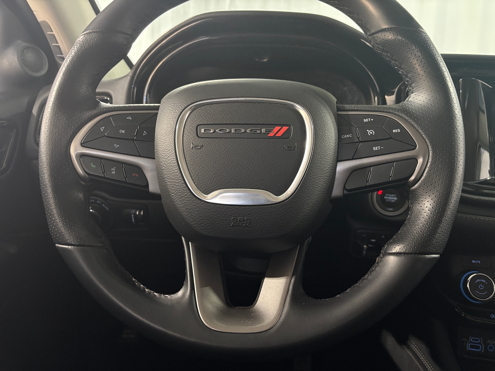 Thumbnail: 2022 Dodge Durango - 5