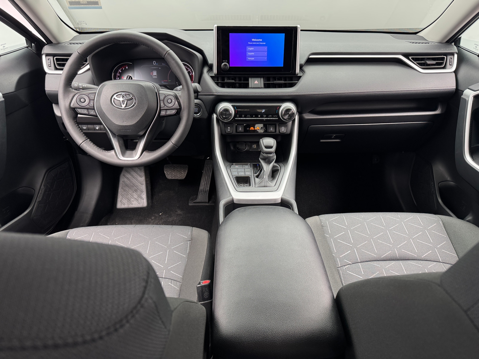 Thumbnail: 2025 Toyota RAV4 - 3