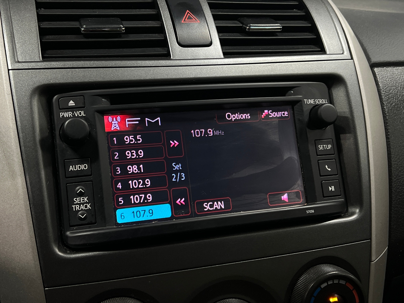 Thumbnail: 2013 Toyota Corolla - 4