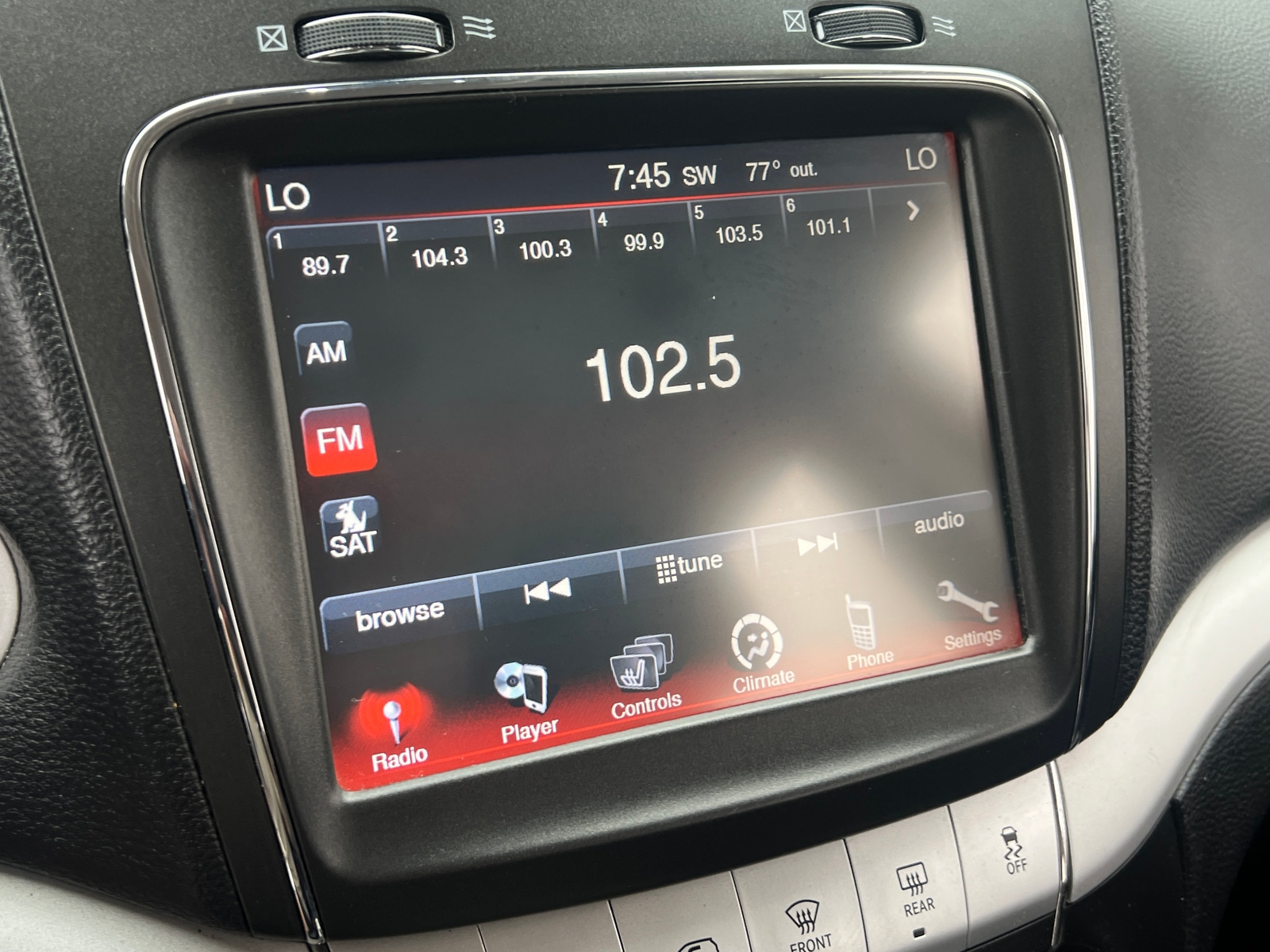 Thumbnail: 2019 Dodge Journey - 3