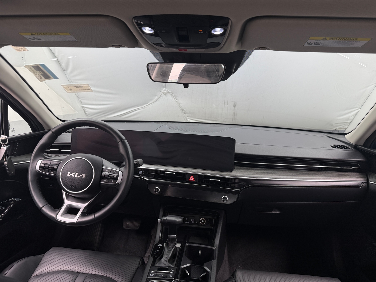 Thumbnail: 2025 Kia K5 - 2