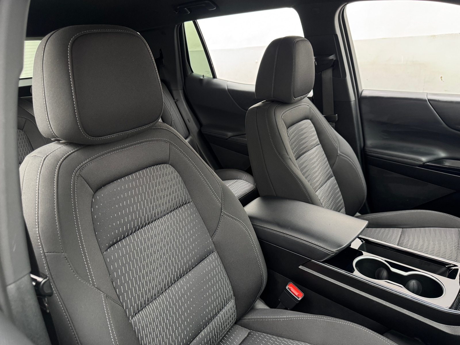 Thumbnail: 2025 Chevrolet Equinox - 2