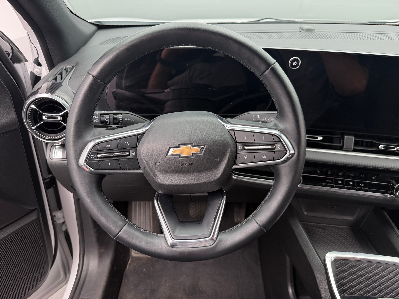 Thumbnail: 2025 Chevrolet Equinox - 5