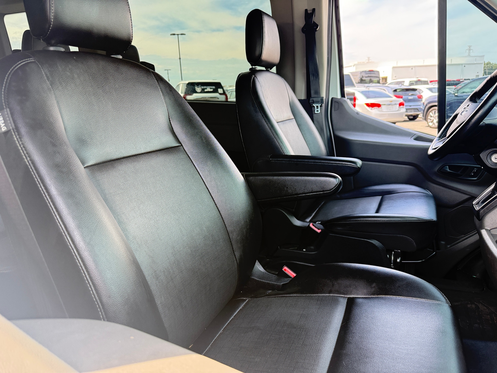 Thumbnail: 2020 Ford Econoline - 2