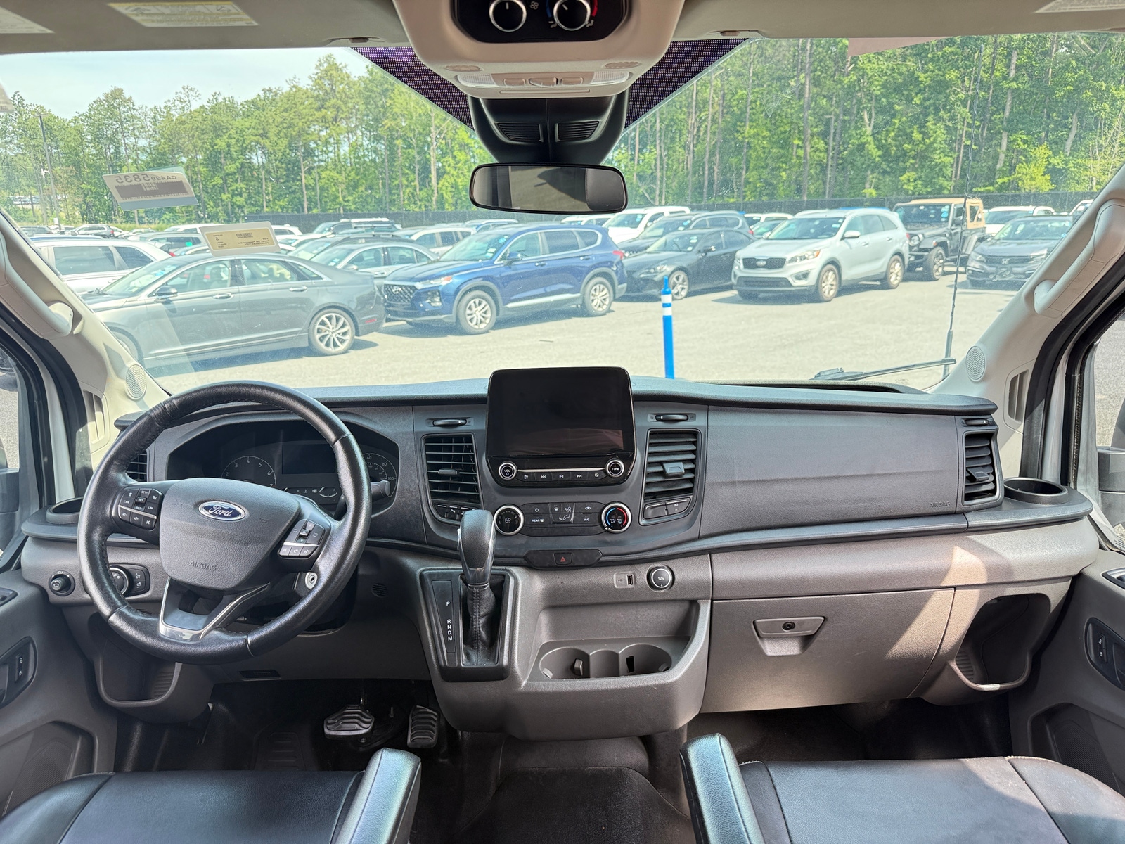 Thumbnail: 2020 Ford Econoline - 3