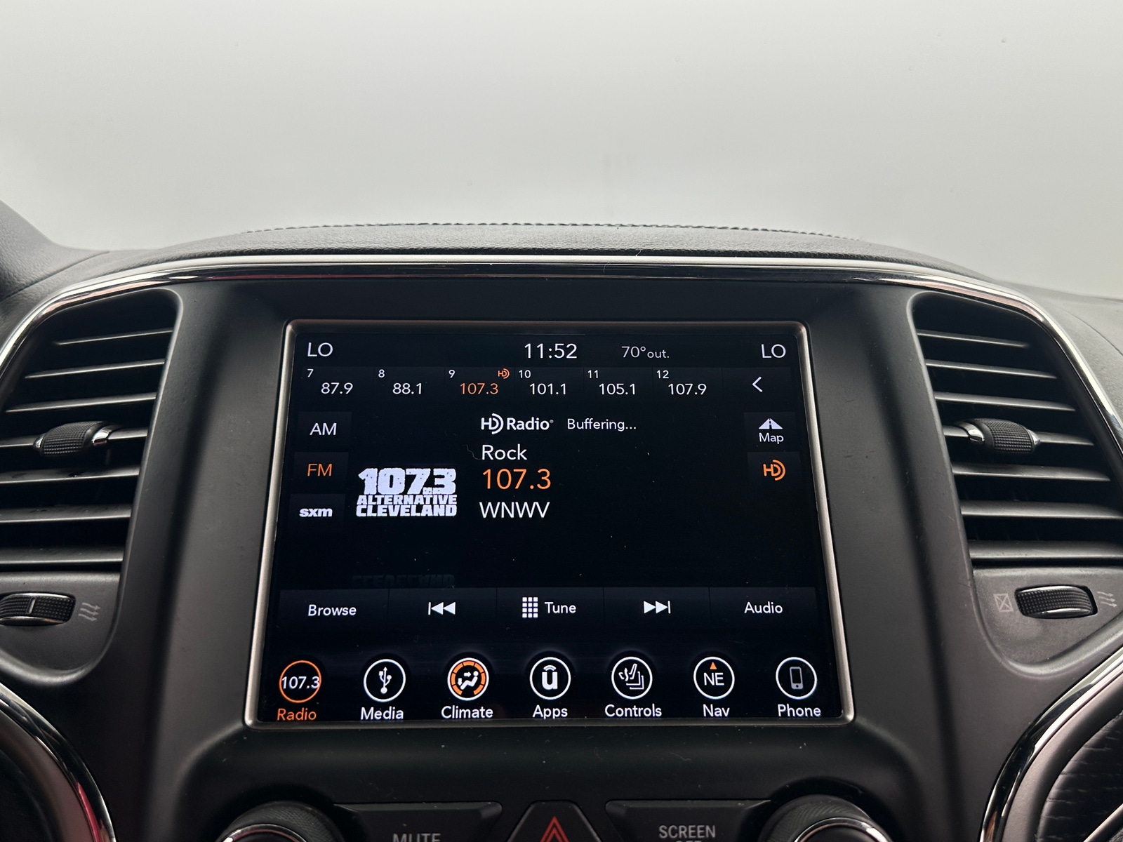 Thumbnail: 2018 Jeep Grand Cherokee - 3