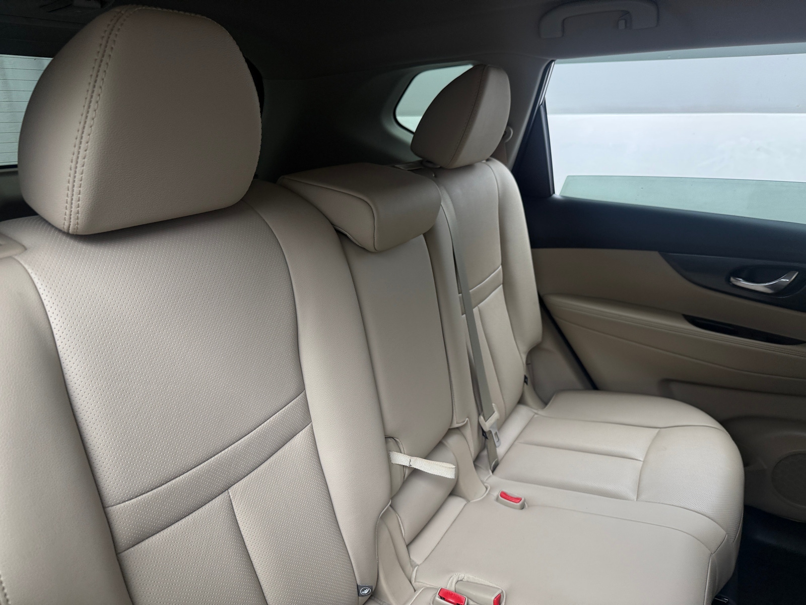 Thumbnail: 2016 Nissan Rogue - 5