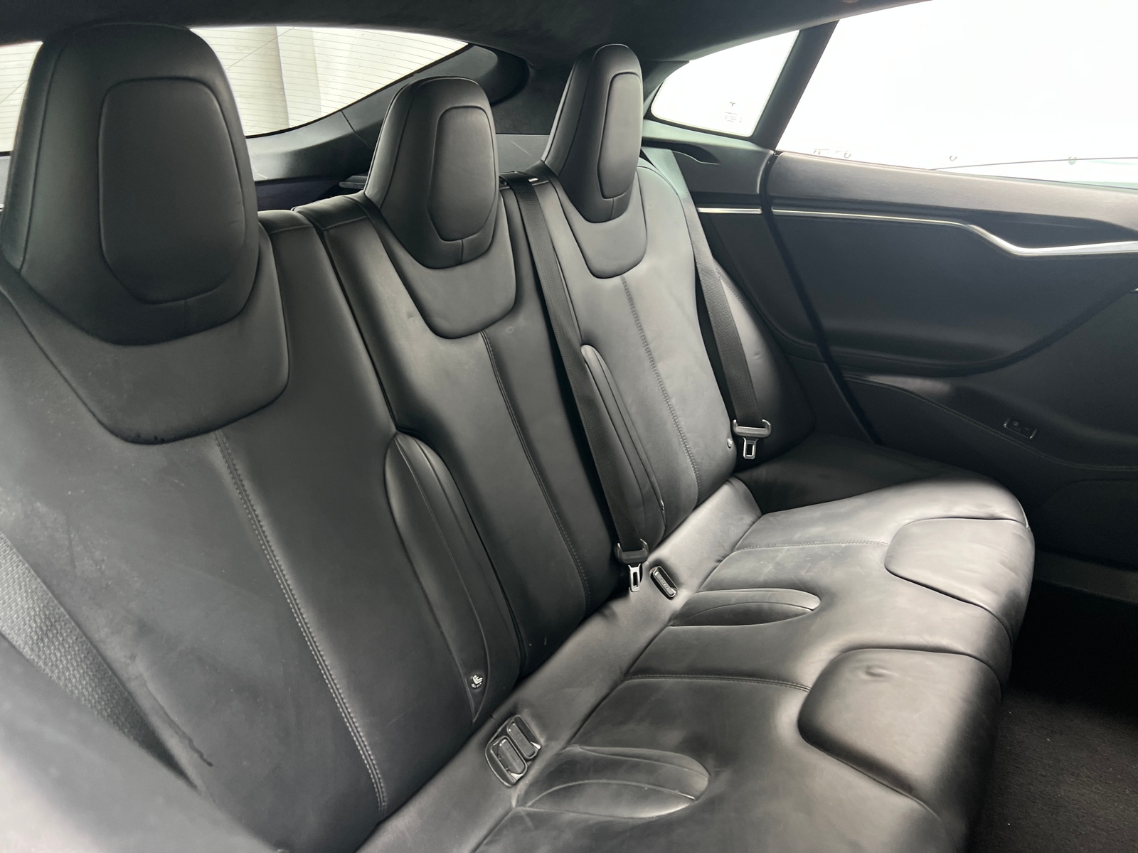 Thumbnail: 2014 Tesla Model S - 5