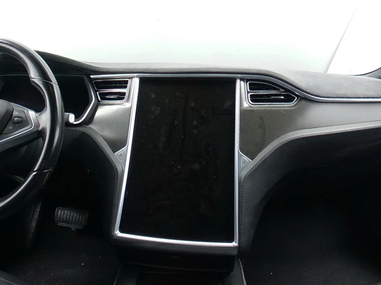 Thumbnail: 2014 Tesla Model S - 3