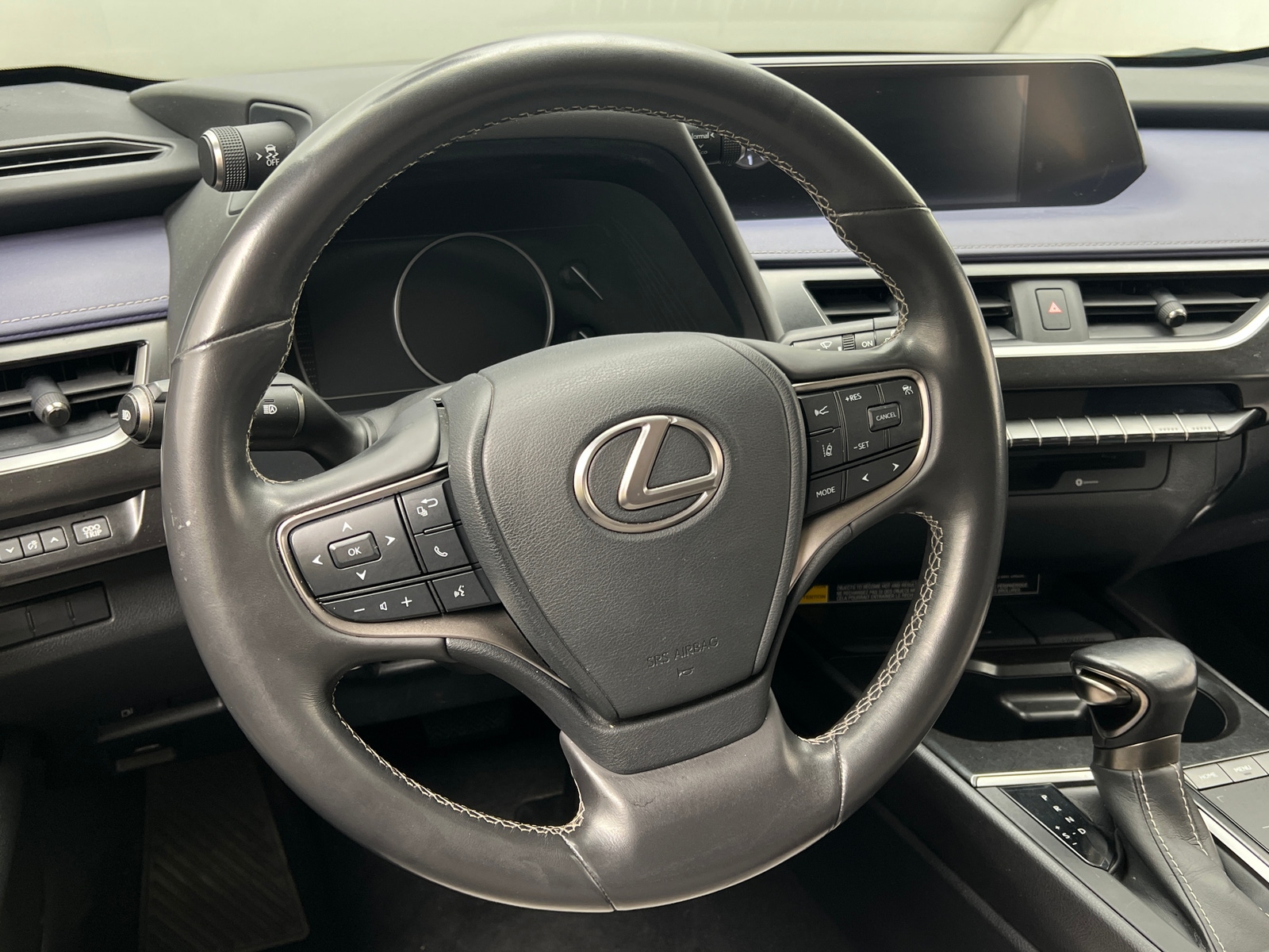Thumbnail: 2021 Lexus UX - 4