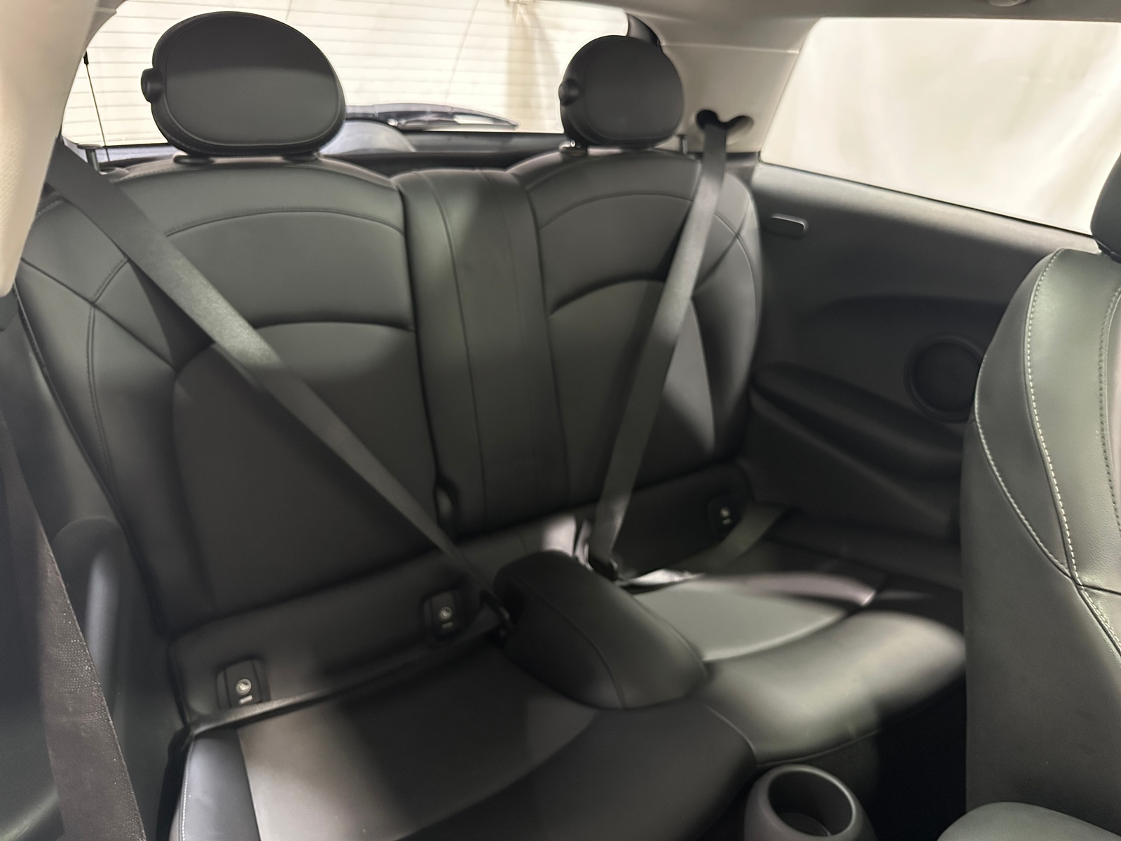 Thumbnail: 2017 MINI Cooper Hardtop - 5