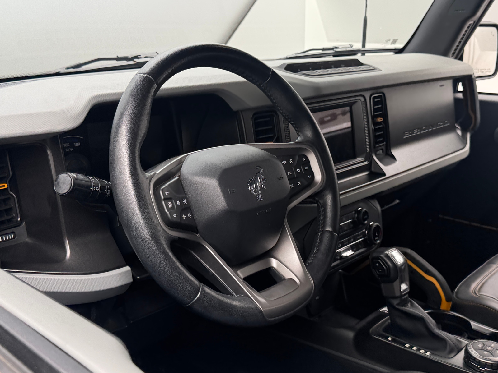Thumbnail: 2022 Ford Bronco - 4