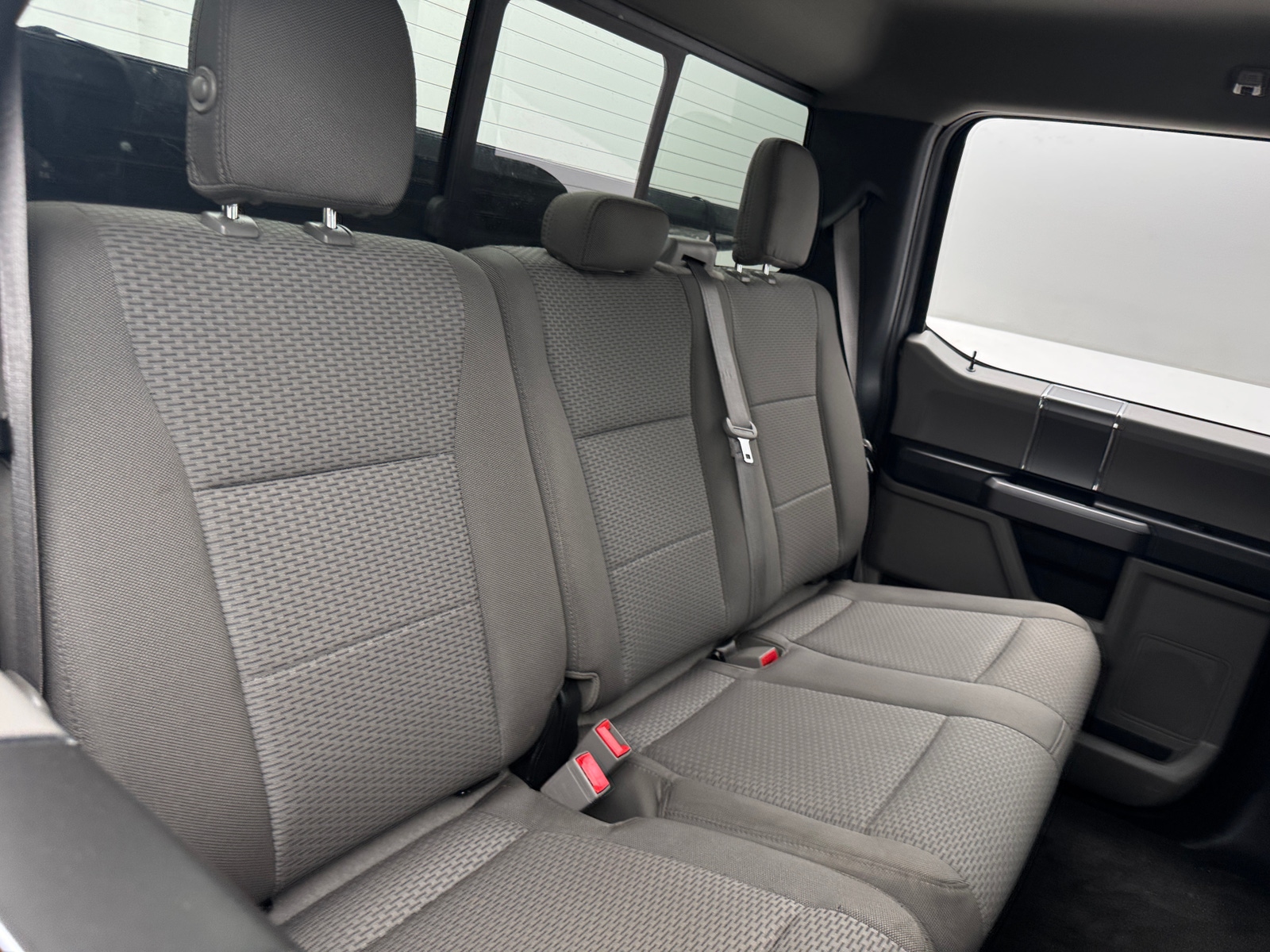 Thumbnail: 2019 Ford Econoline - 6