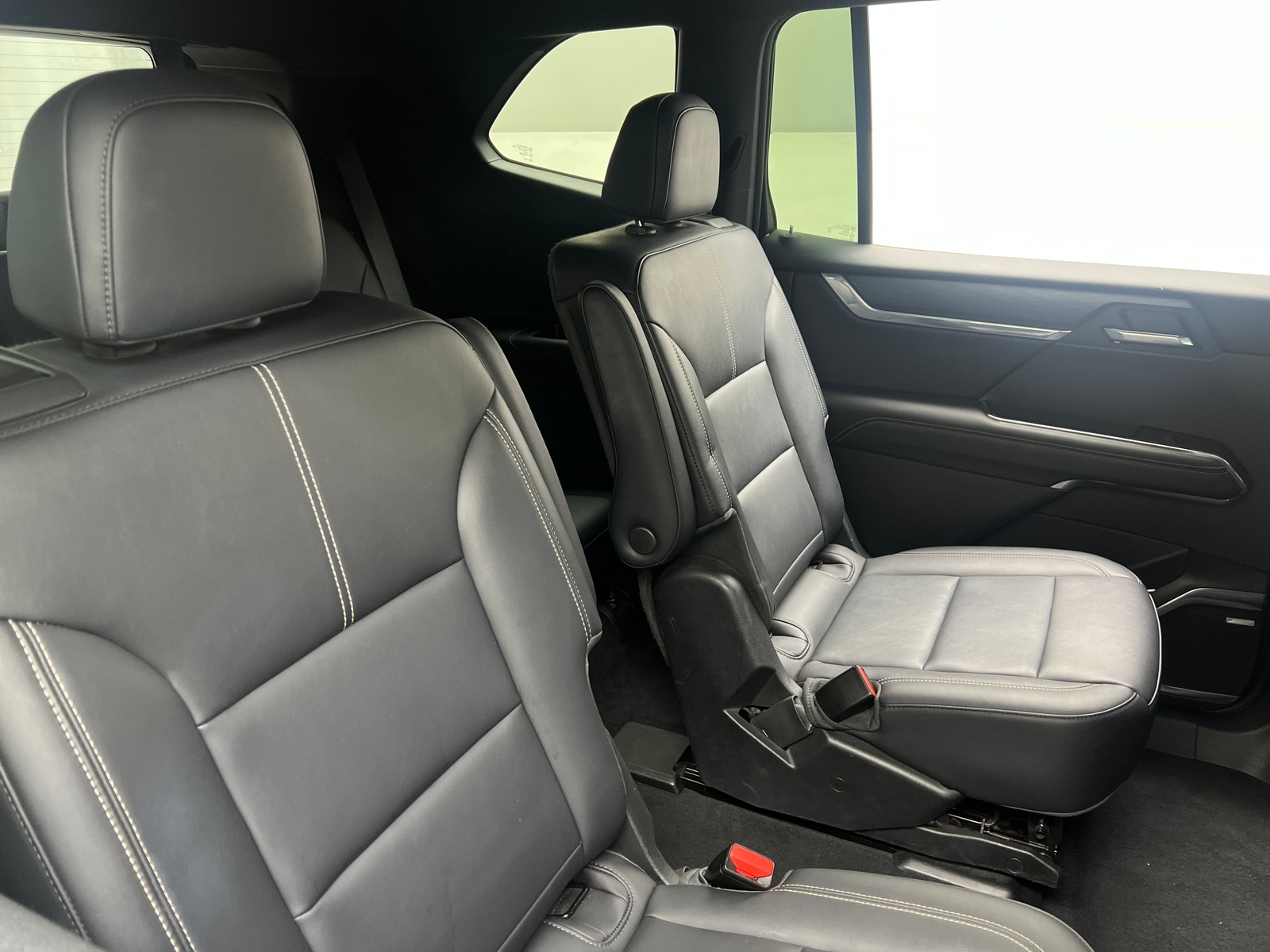 Thumbnail: 2024 GMC Acadia - 5