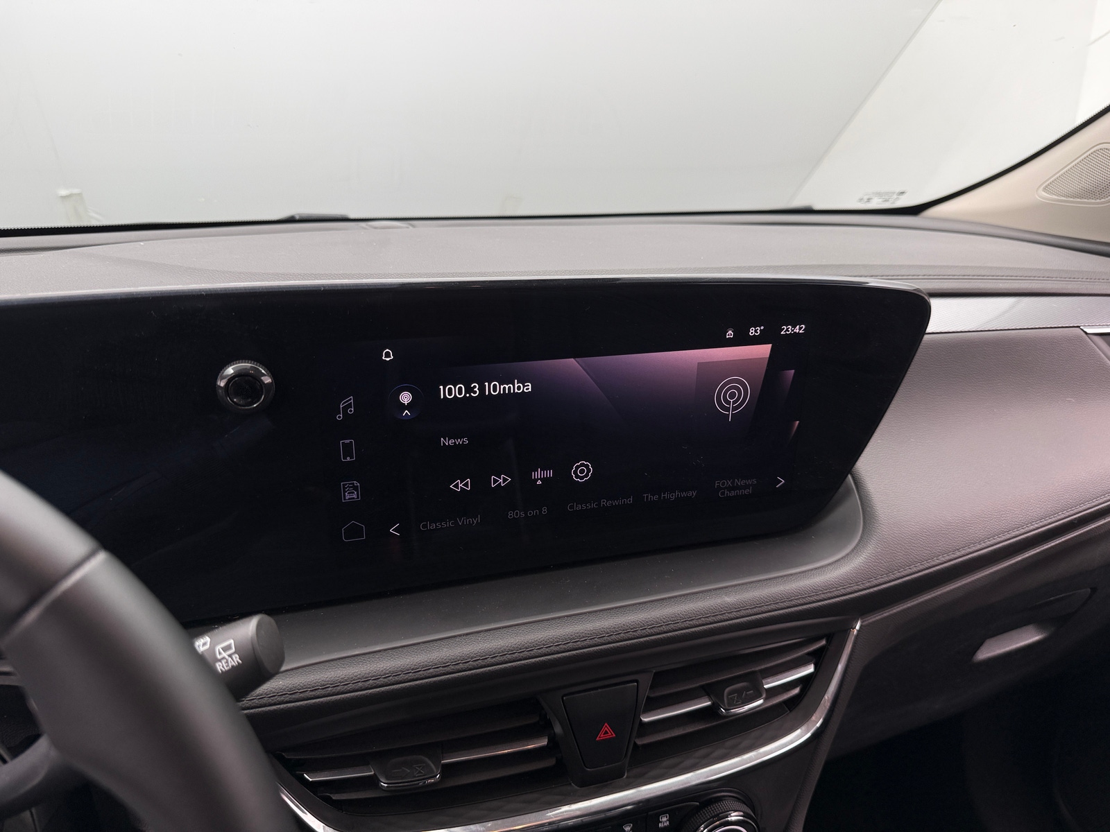 Thumbnail: 2025 Buick Encore GX - 4