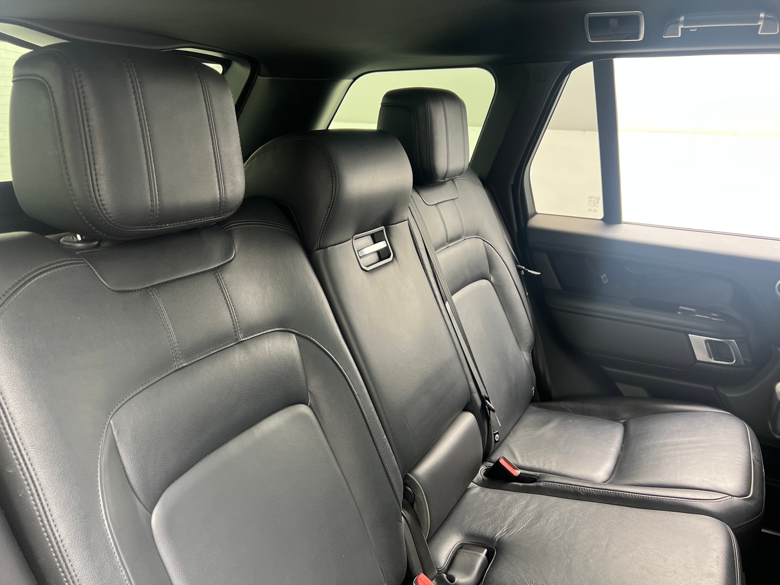 Thumbnail: 2020 Land Rover Range Rover - 5