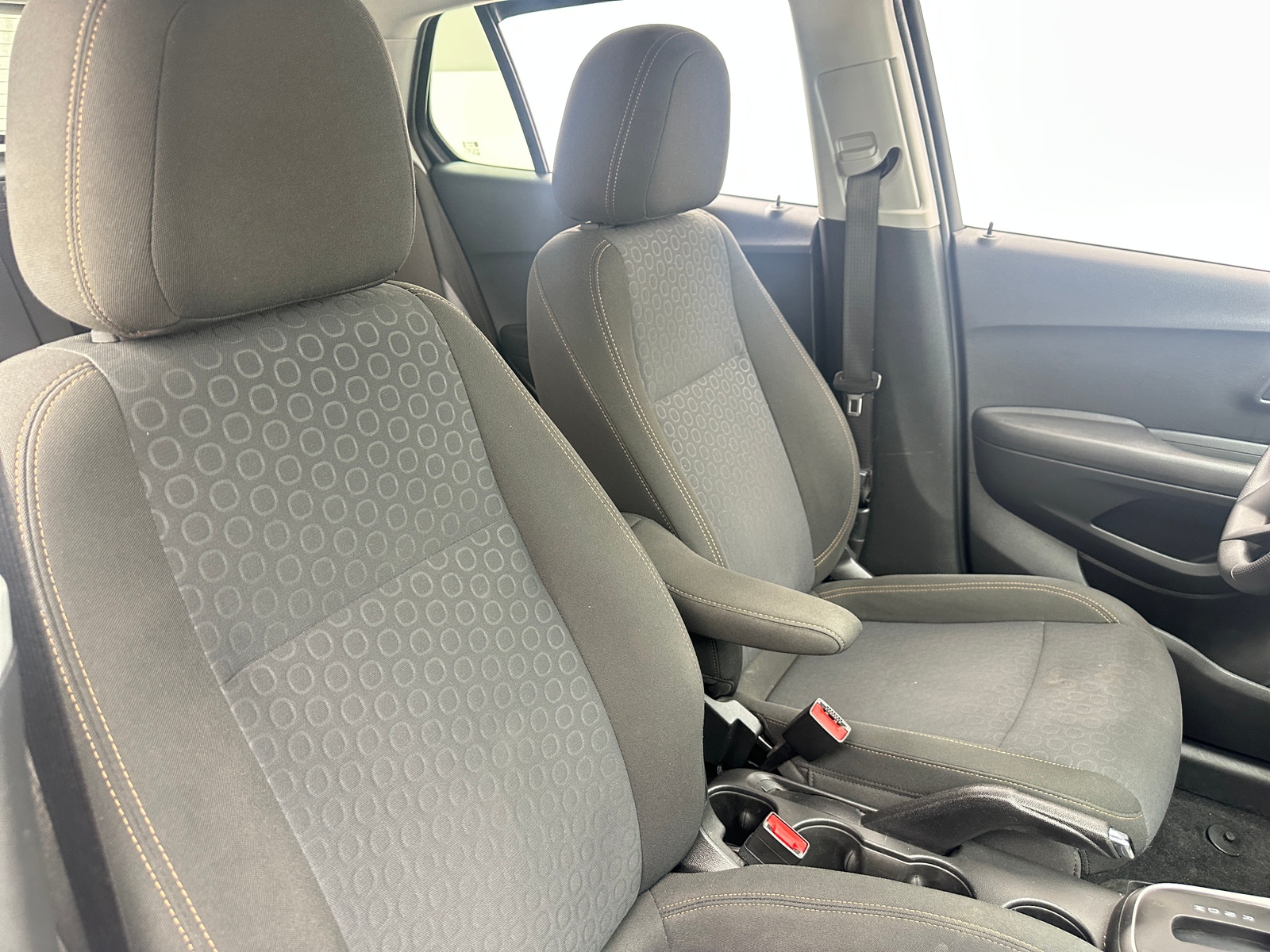 Thumbnail: 2020 Chevrolet Trax - 2