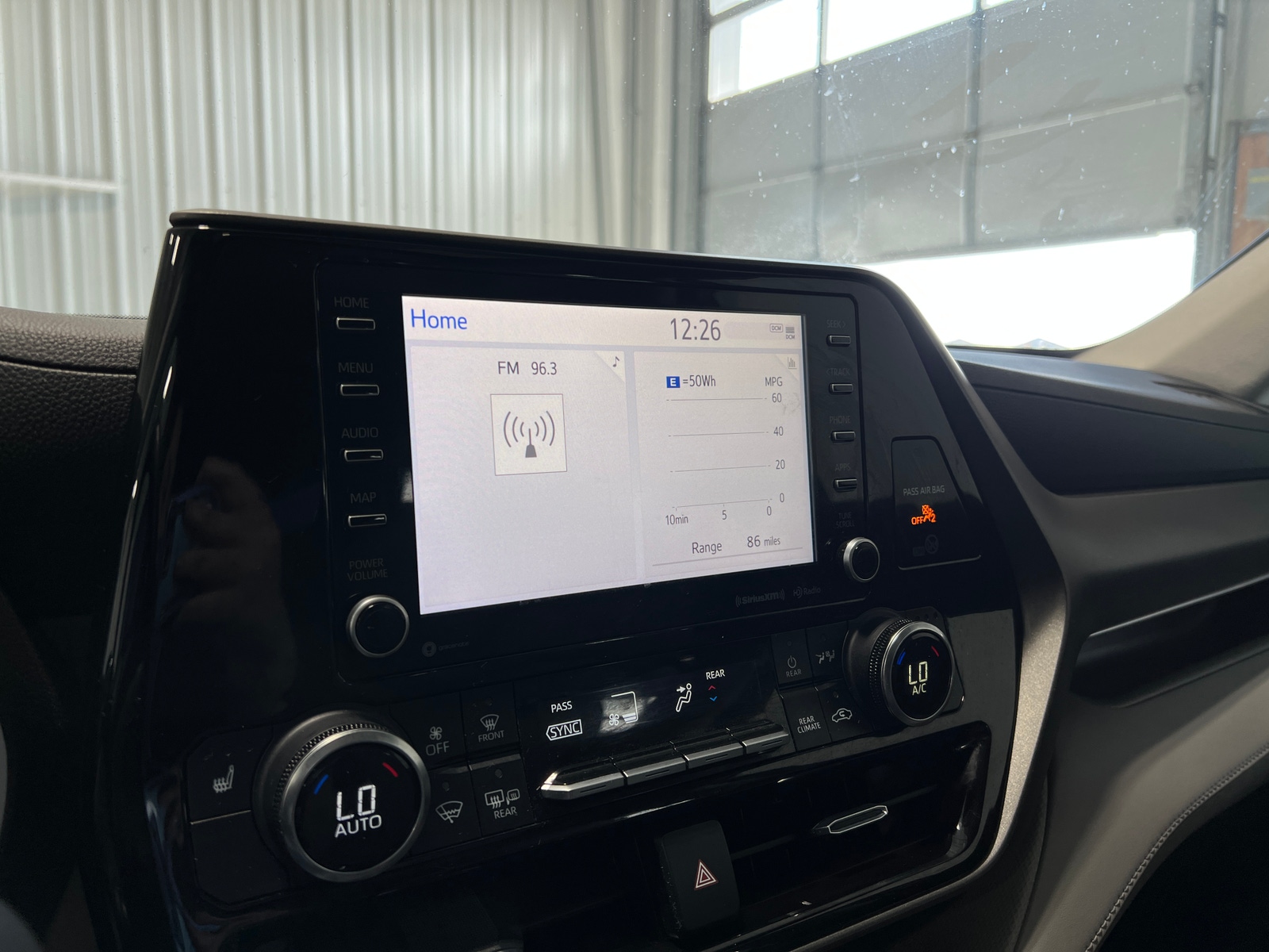 Thumbnail: 2022 Toyota Highlander - 4