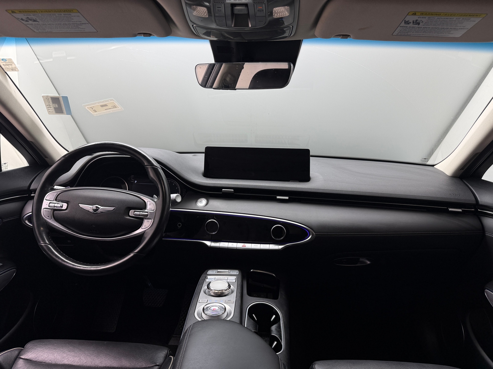 Thumbnail: 2022 Genesis GV70 - 2